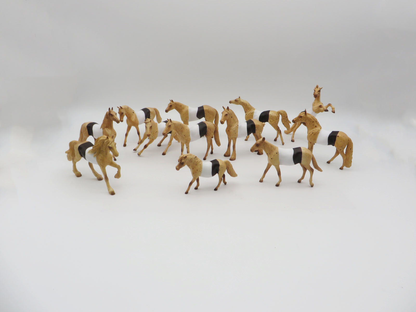 SMORES CHIP GRAB BAG LHS 22 by Jas Fanning