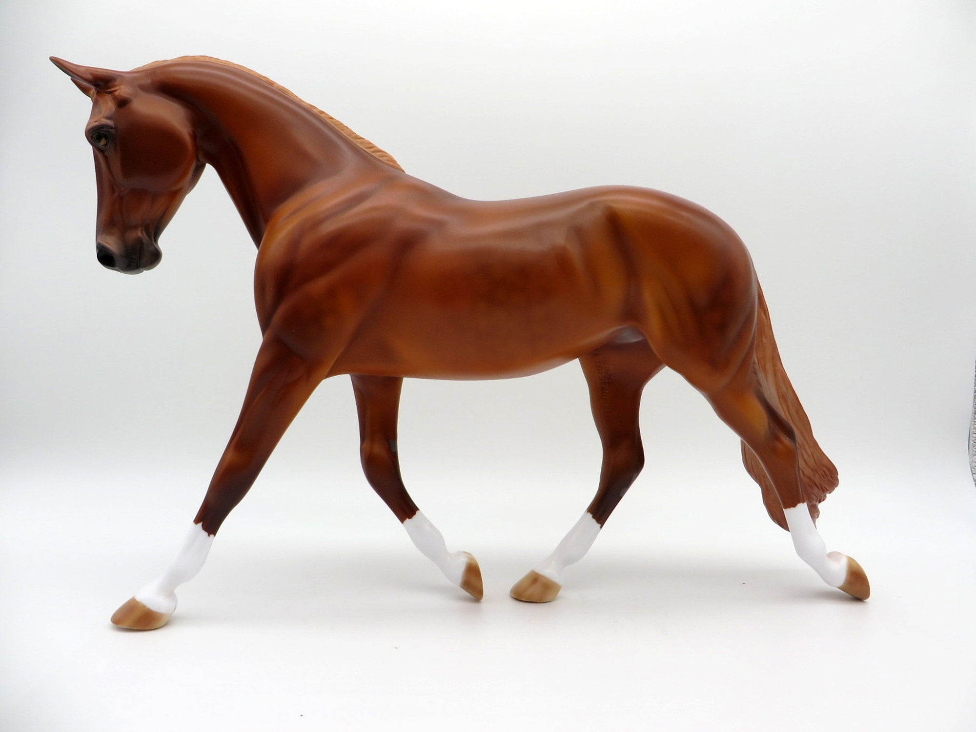 Heroine-LE-Chestnut Palouse painted by Julie Keim Art of the Equilocity 2021