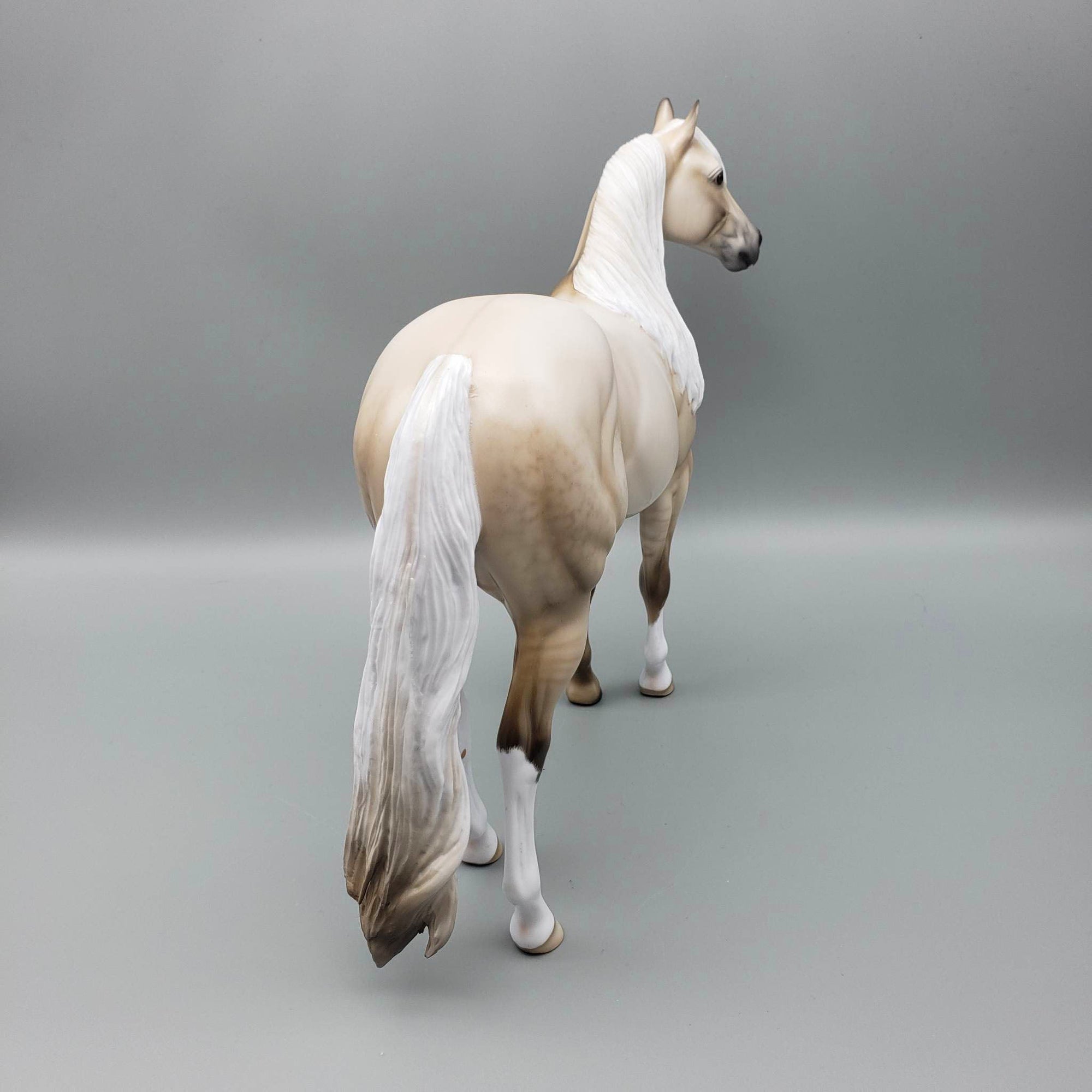 Heza Country Star OOAK Cremello ISH By Ellen Robbins Best Offers 6/19/23