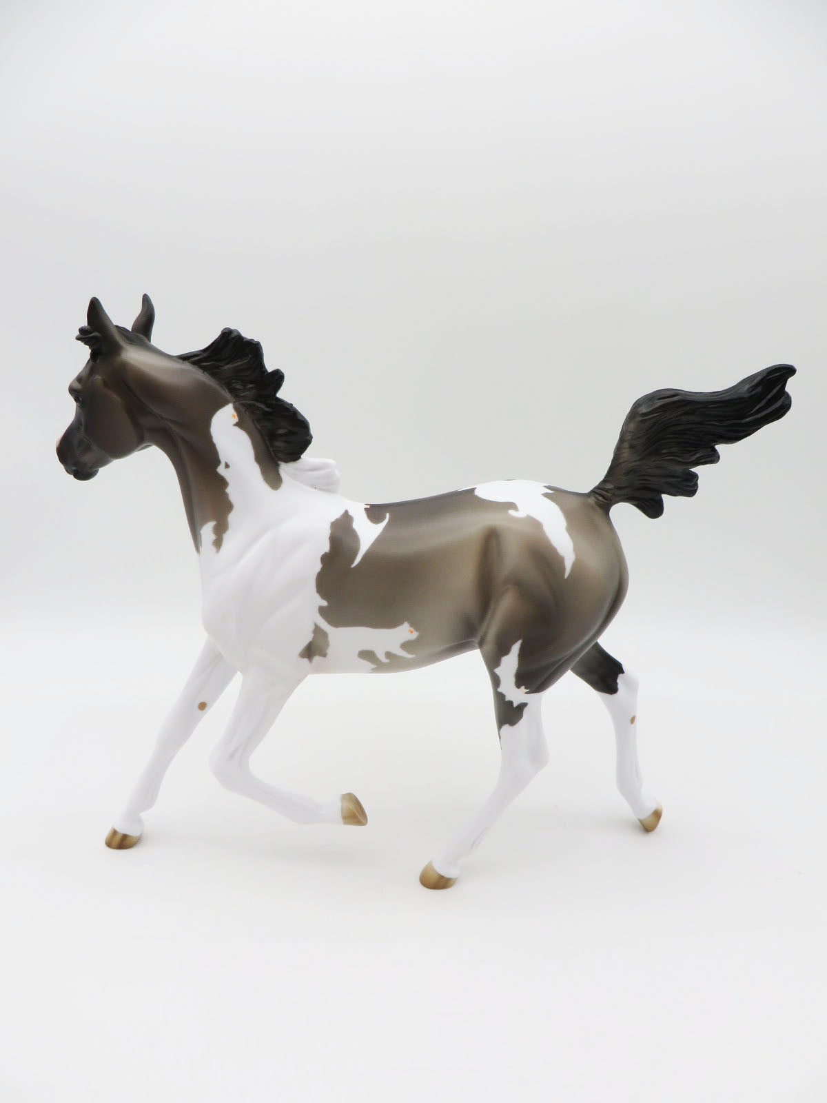 Hide and EEK! - OOAK - Halloween Decorator Grullo Tobiano Yearling - Painted by Jess Hamill - MM22