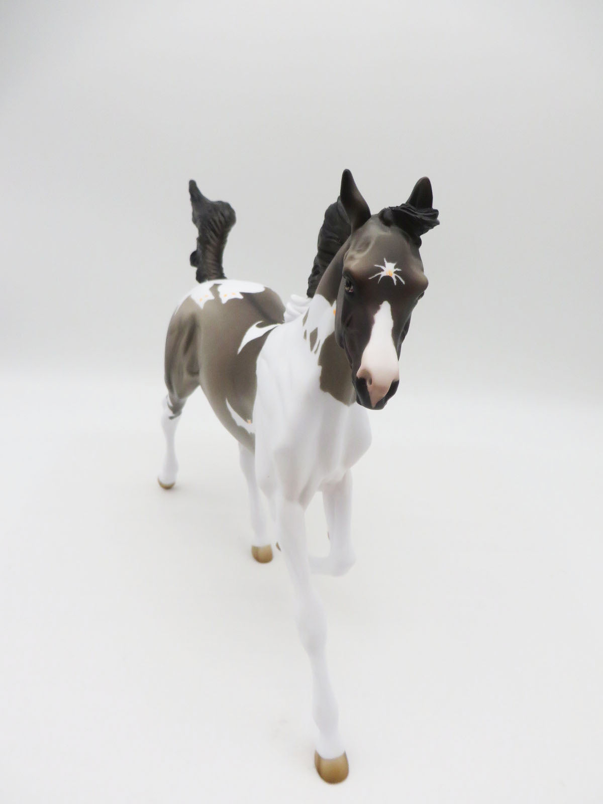 Hide and EEK! - OOAK - Halloween Decorator Grullo Tobiano Yearling - Painted by Jess Hamill - MM22