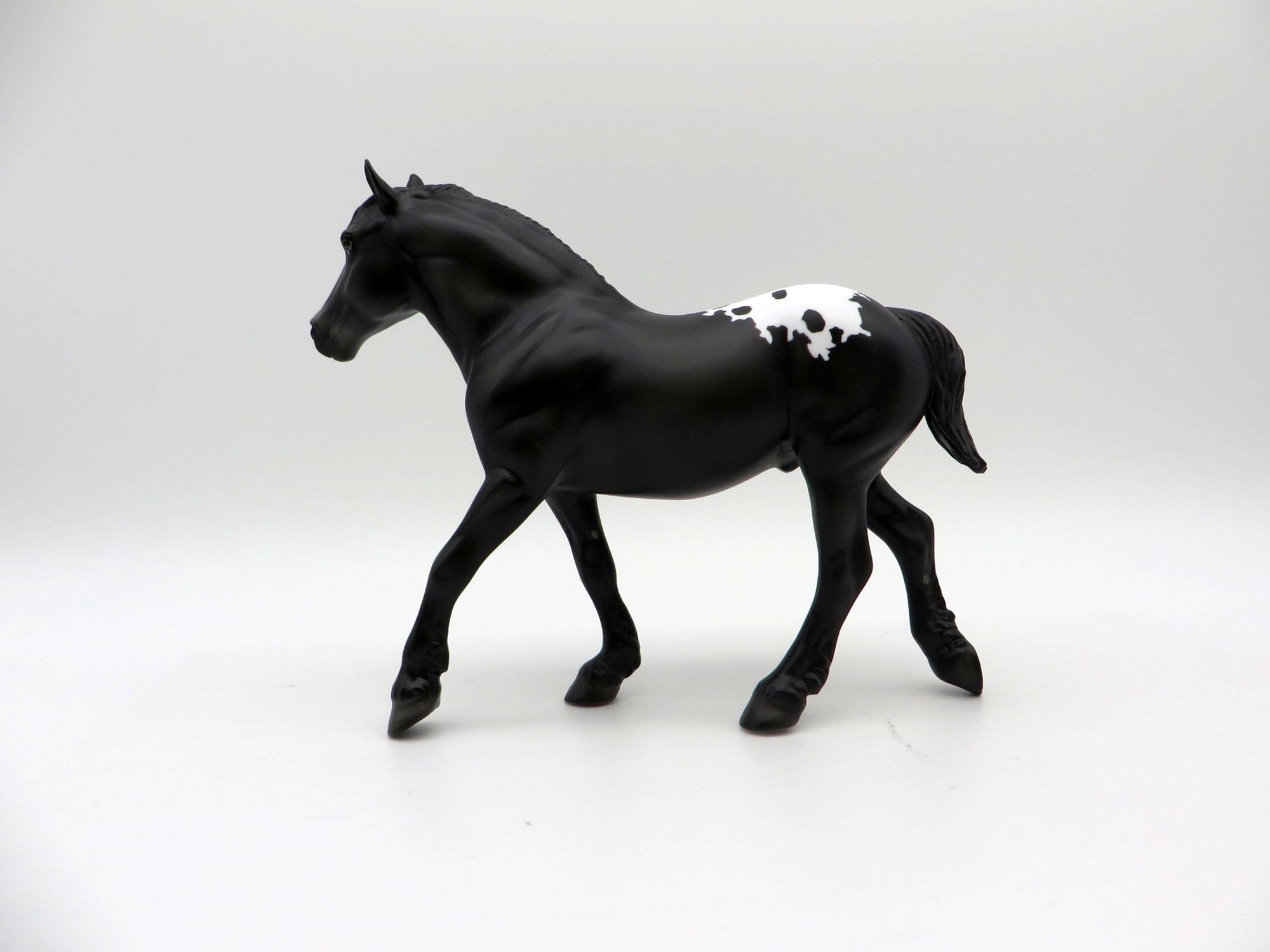 Homer-OOAK Dapple Black Pinto Trotting Pebbles Draft  Painted By Ellen Robbins EQ21