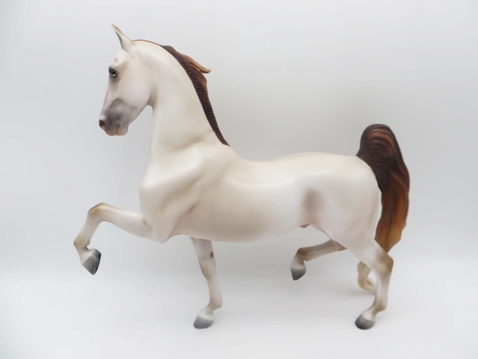 Hot Springs OOAK  Amber Champagne Saddlebred By Jess Hamill EQ23