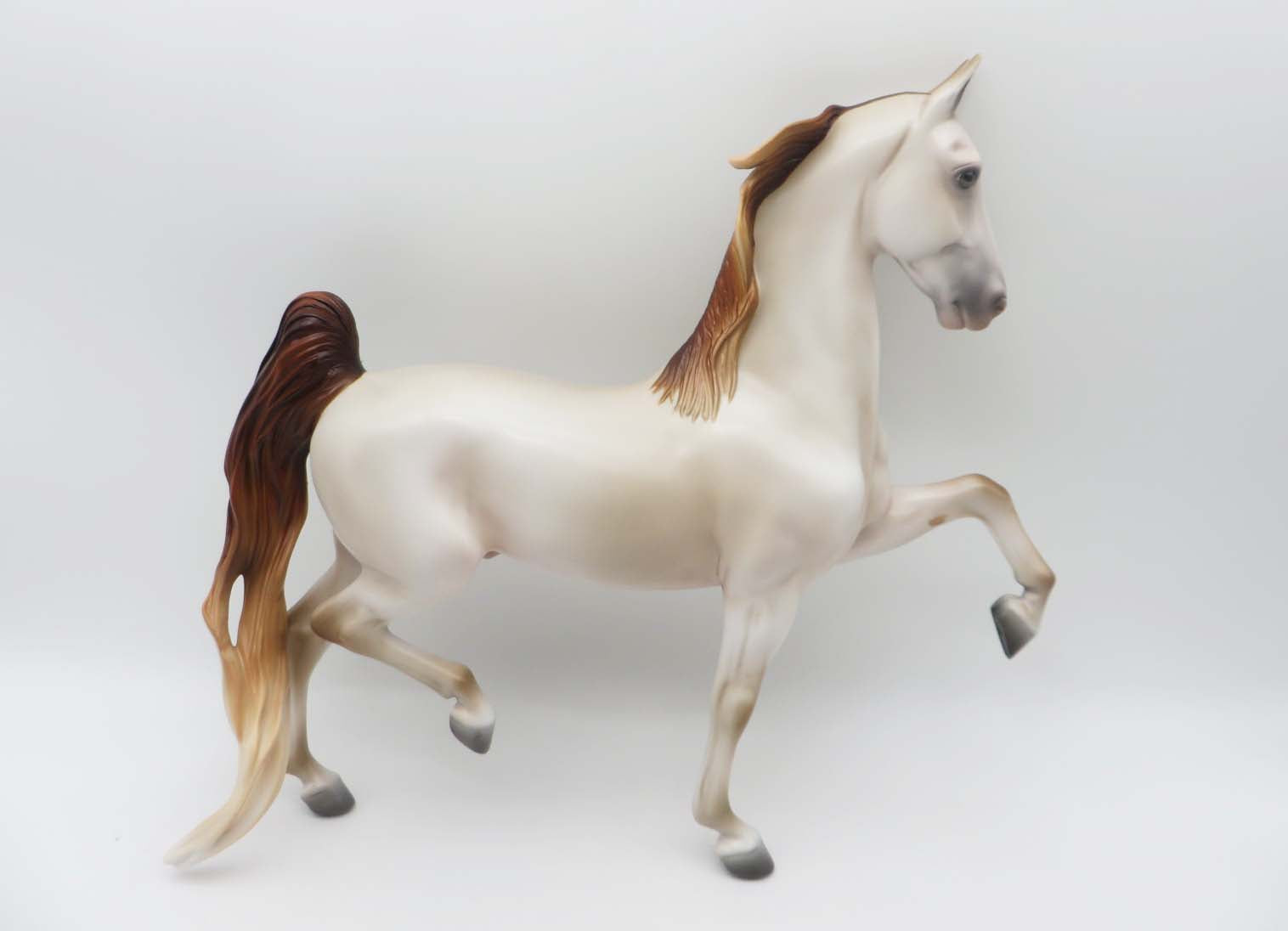 Hot Springs OOAK  Amber Champagne Saddlebred By Jess Hamill EQ23