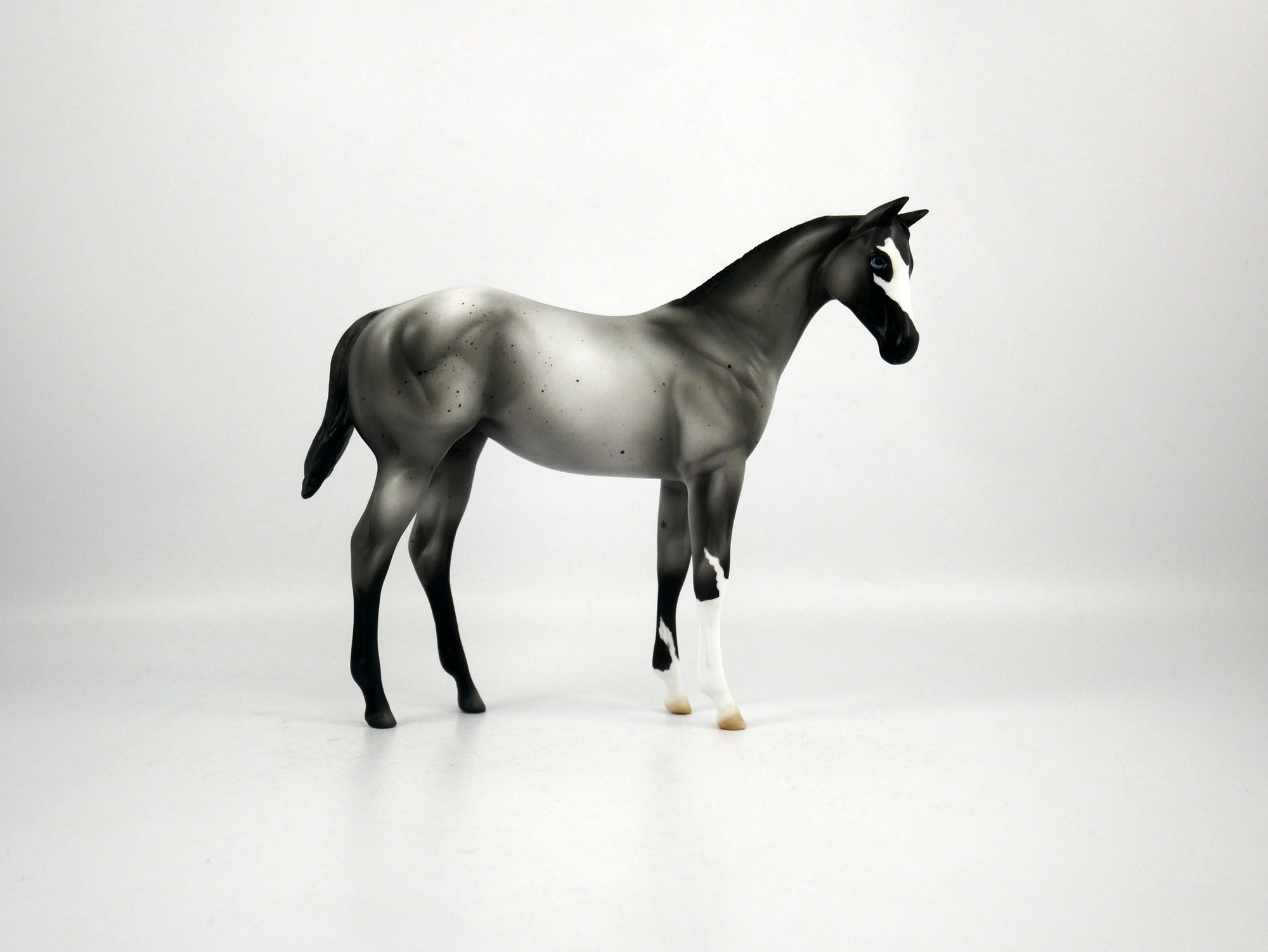 Hugs-OOAK Roan Weanling  Model Horse 1/20/21