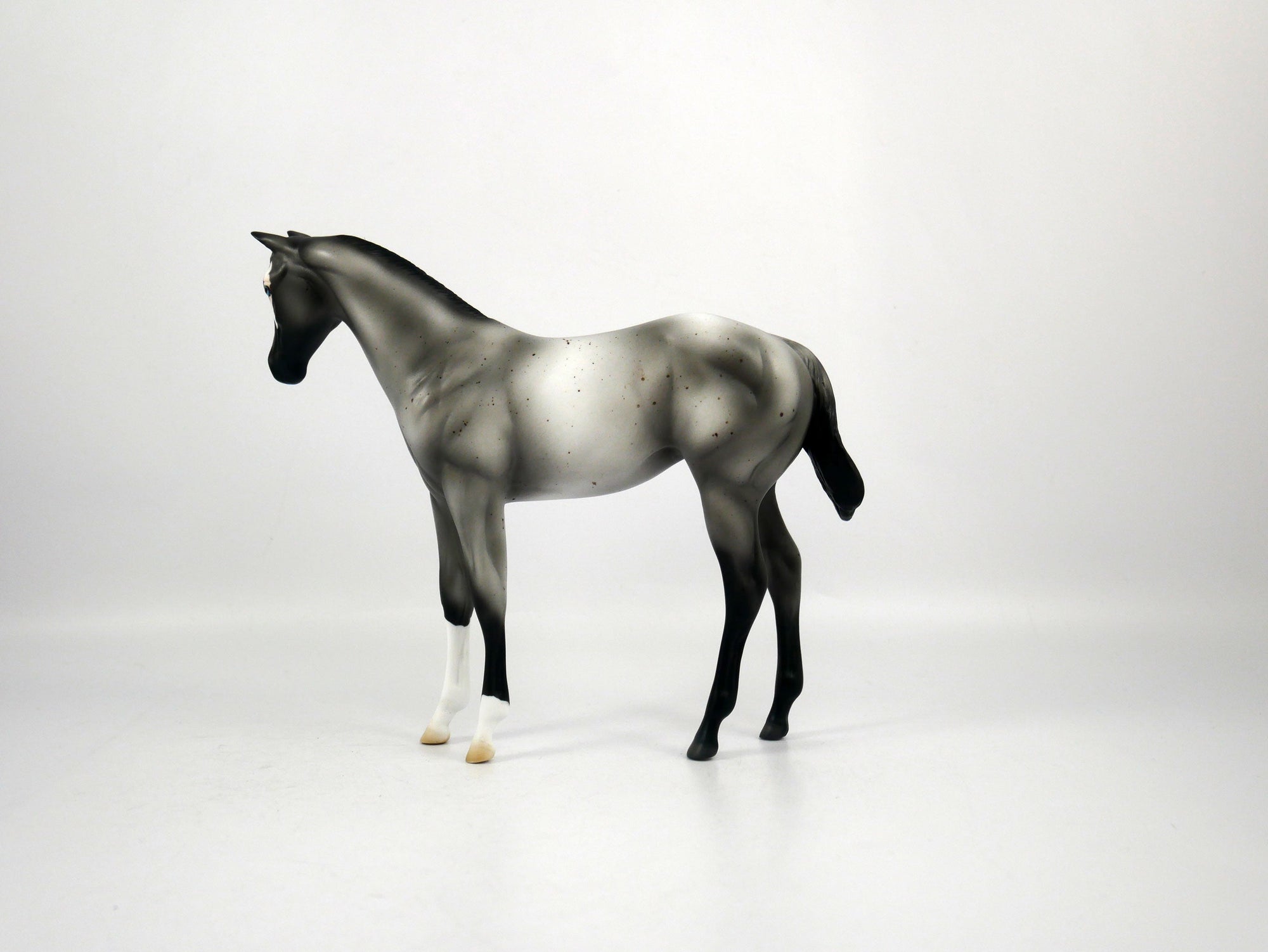 Hugs-OOAK Roan Weanling  Model Horse 1/20/21