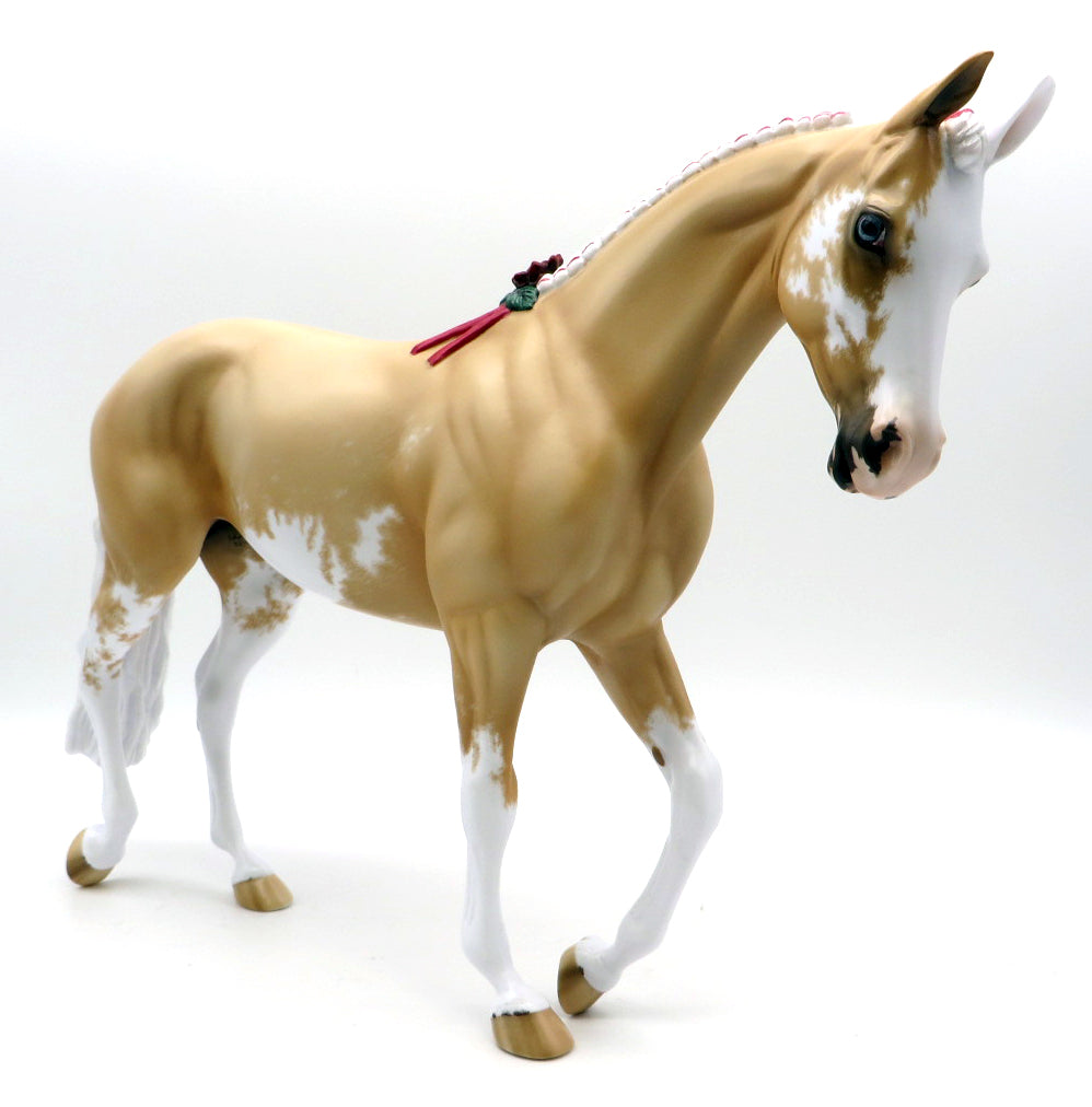 Heart of Gold- OOAK Palomino Thoroughbred Painted by Ellen Robbins 1/24/22