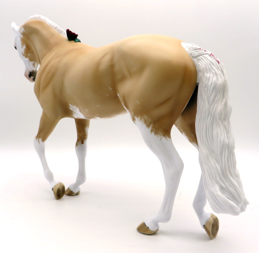 Heart of Gold- OOAK Palomino Thoroughbred Painted by Ellen Robbins 1/24/22