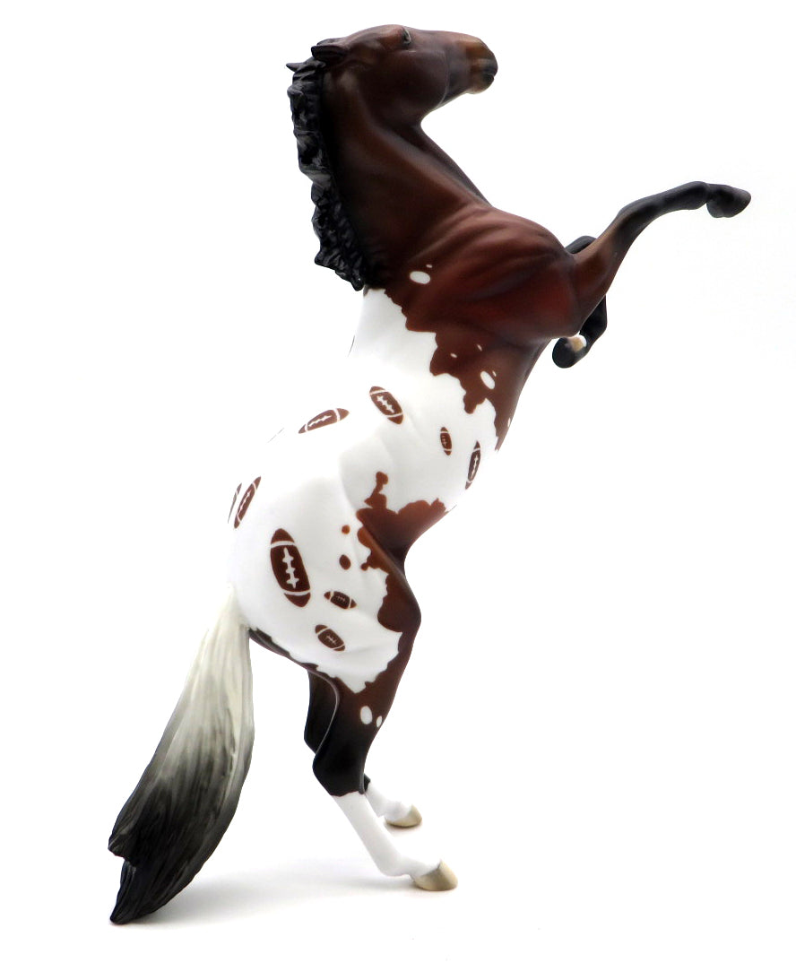 Mini Coach -- Deco Appaloosa Rearing Pebble -- Stone Bowl V