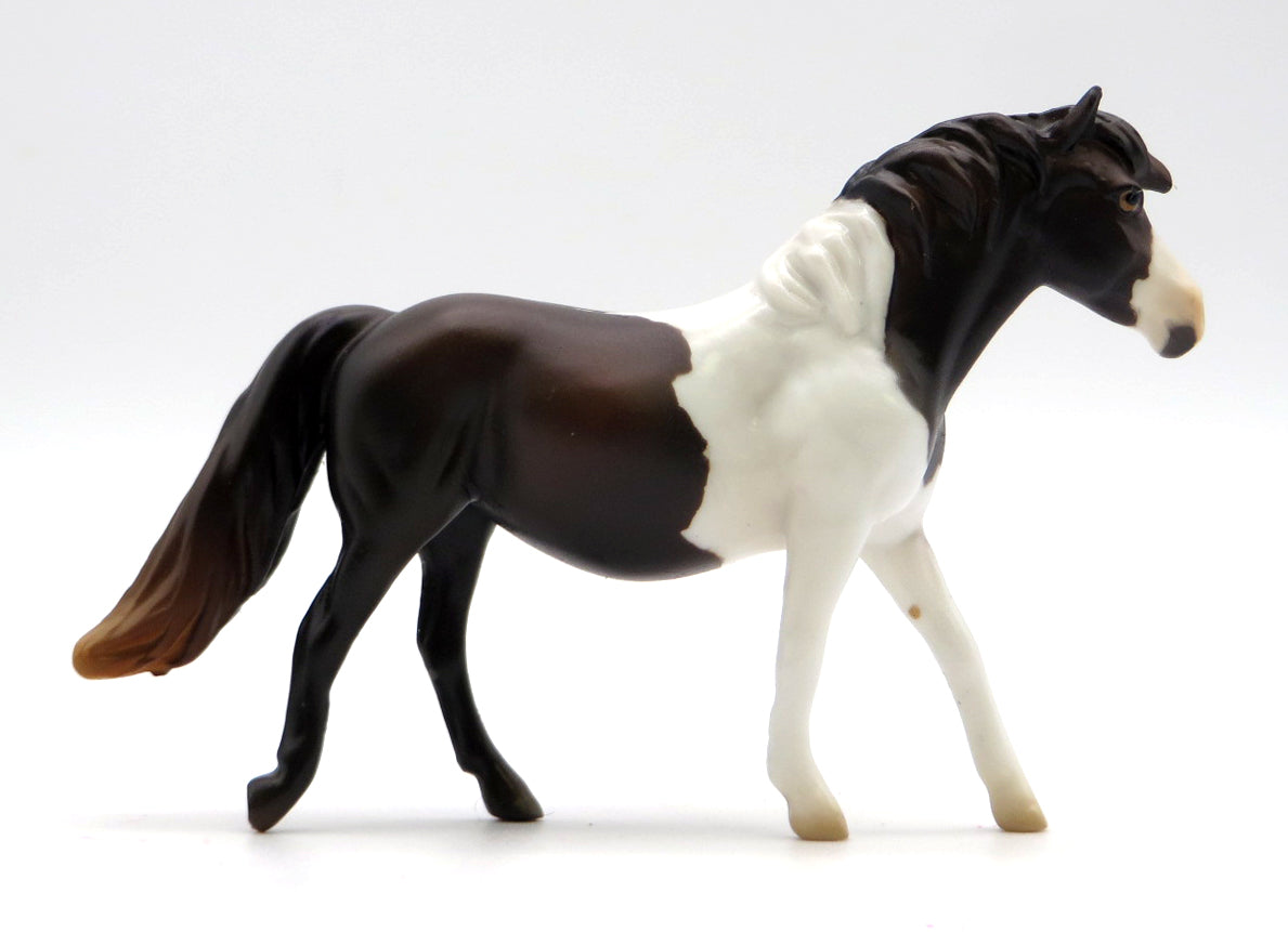 Air Raid -- OOAK Pony Chip -- Stone Bowl V