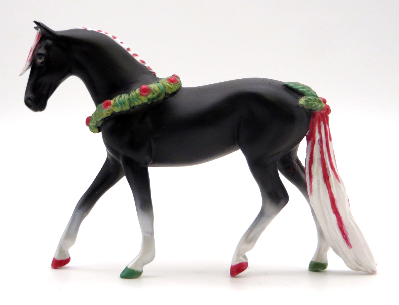 Perfect Package -- OOAK Warmblood Chip -- Stone Bowl V