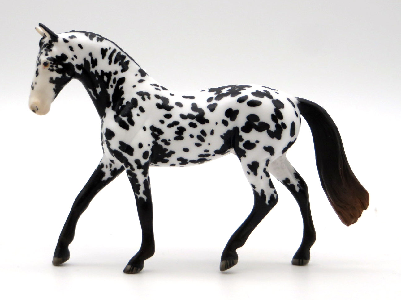 Athlon -- OOAK Loud Appaloosa Warmblood Chip-- Stone Bowl V