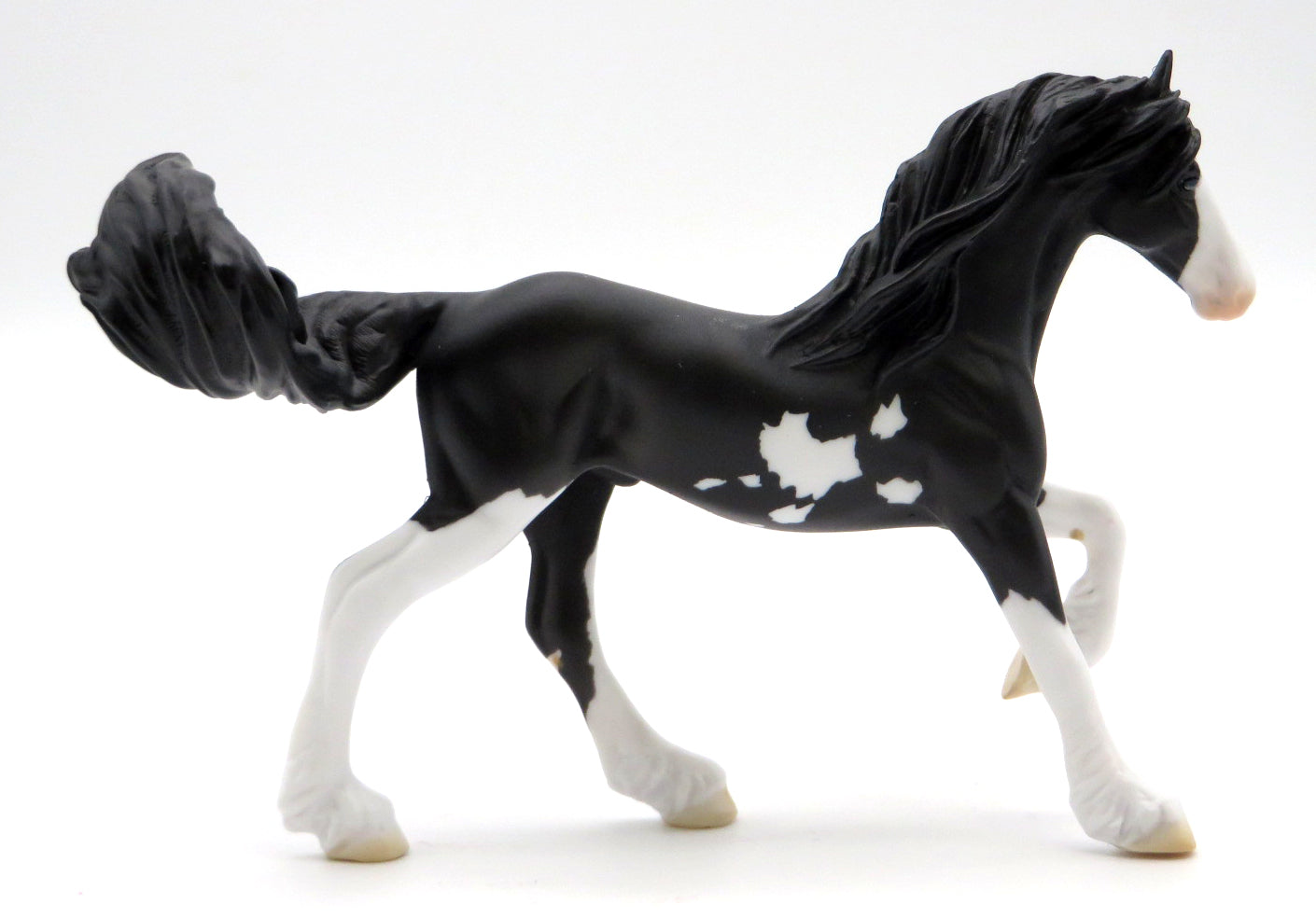 Rag Tag- OOAK Black Pinto Fresian Chip STONE BOWL V