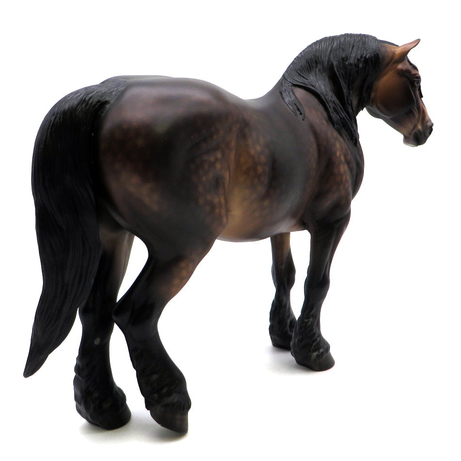 Bess-OOAK Bay Heavy Drafter by Sheryl Leisure - 2/28/22