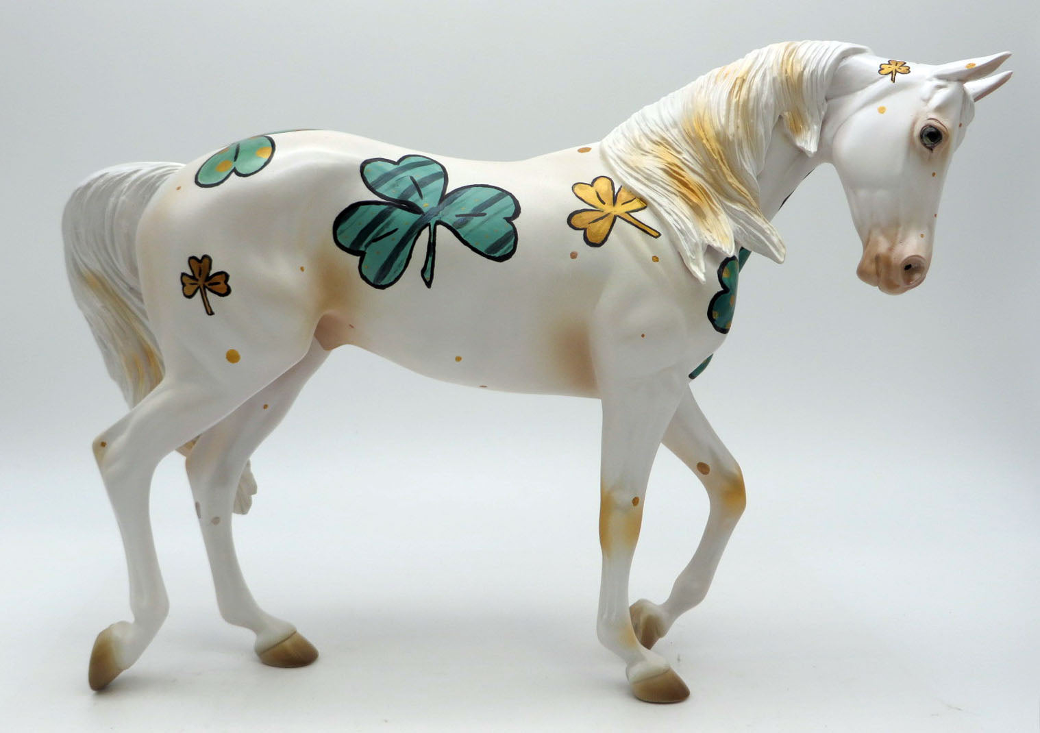 Lucky - OOAK Thoroughbred Decorator Painted by Dawn Quick 3/11/22