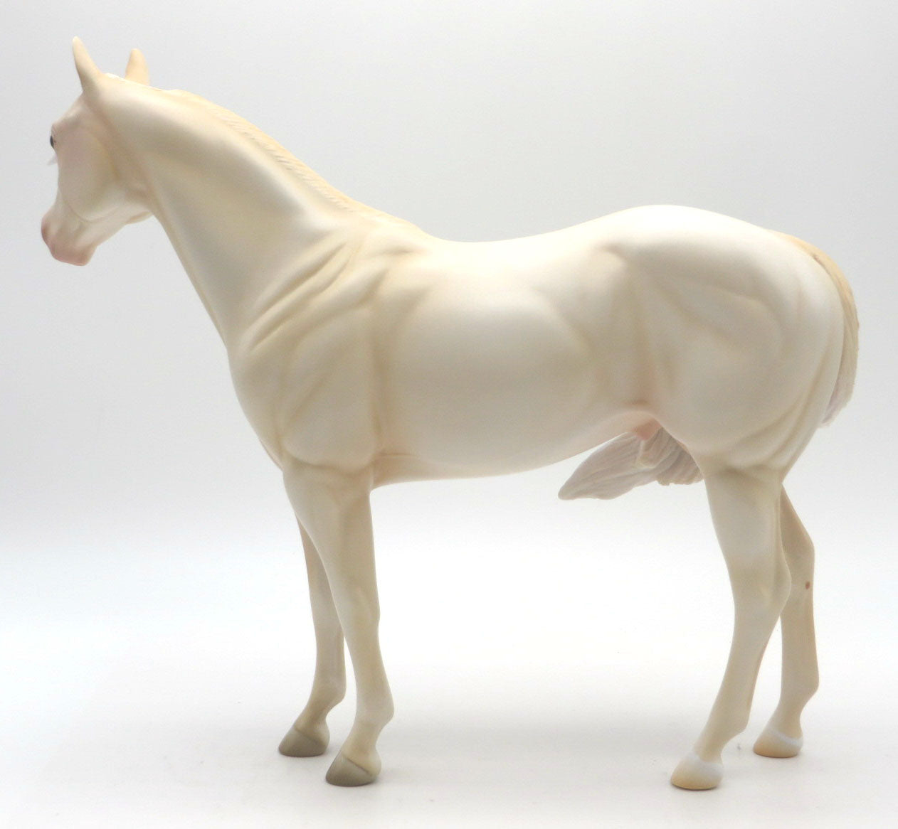 Pretty Boy Floyd - Gold Champagne ISH - SHCF 22 Painted By Ashley Palmer