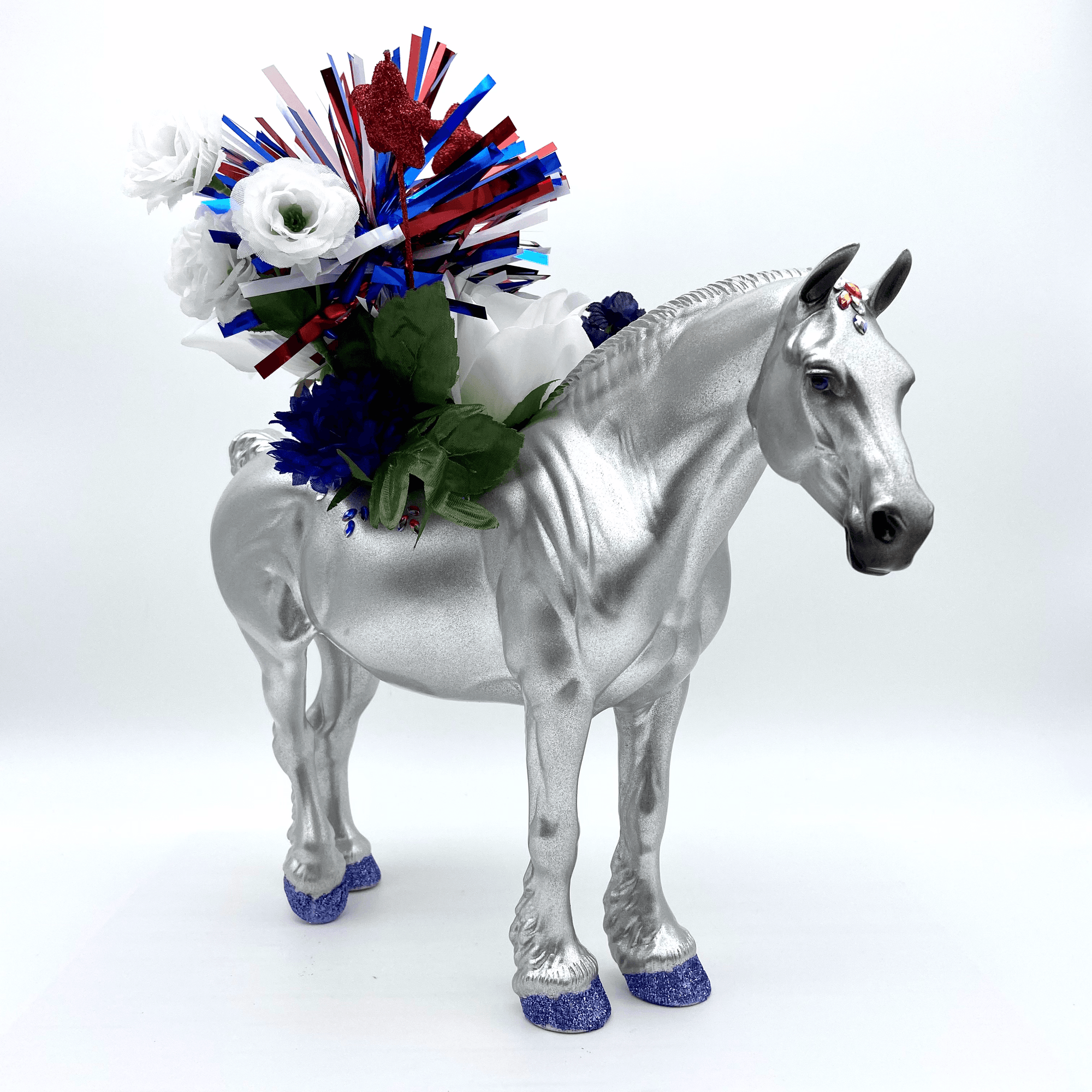 Patriotic Flower Pot - Painted by Ellen Robbins - 6/30/21