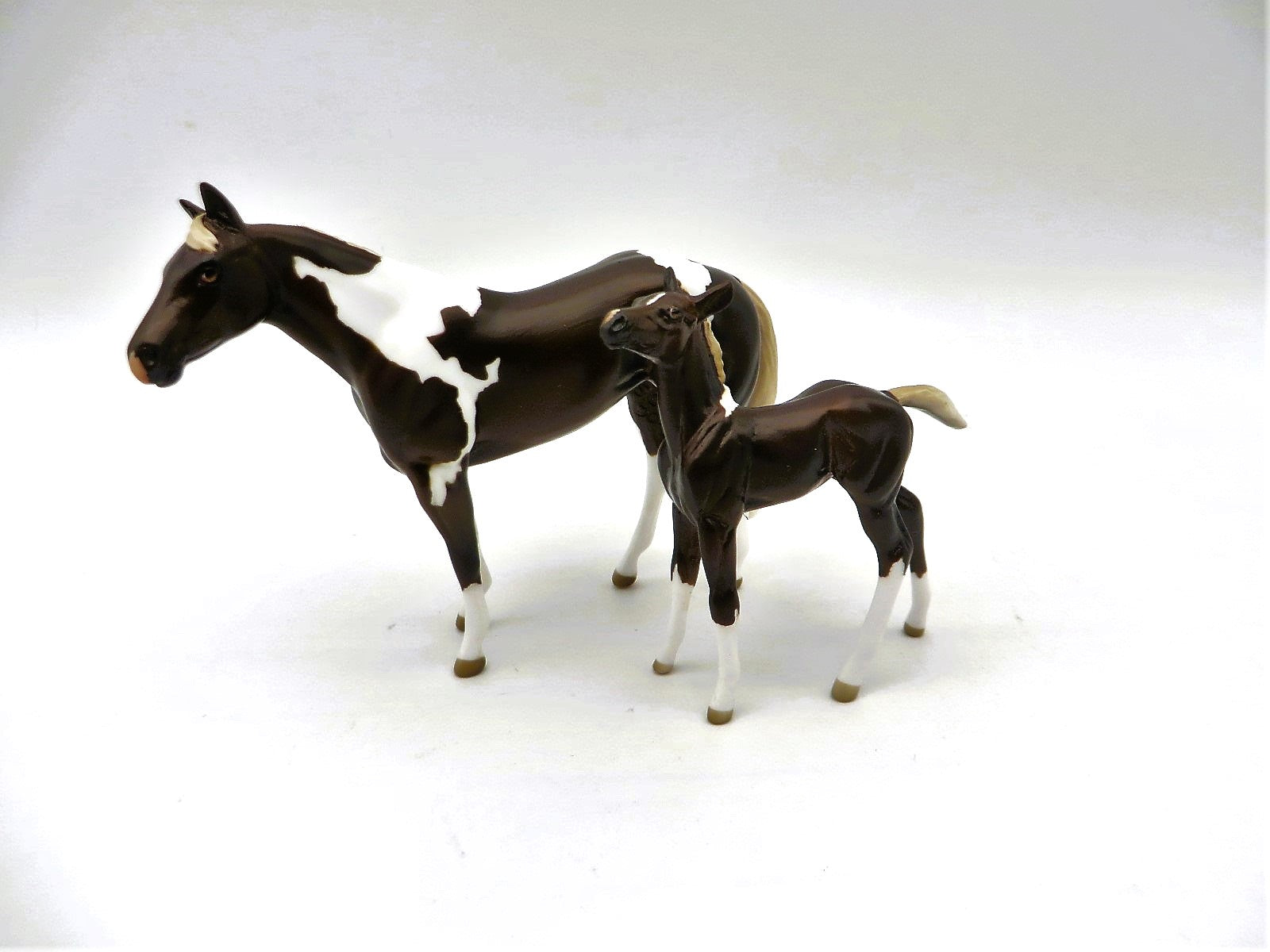 2023 Mother&#39;s Day Mare and Foal Chip Set Grab Bags 😍 One Per Customer Please