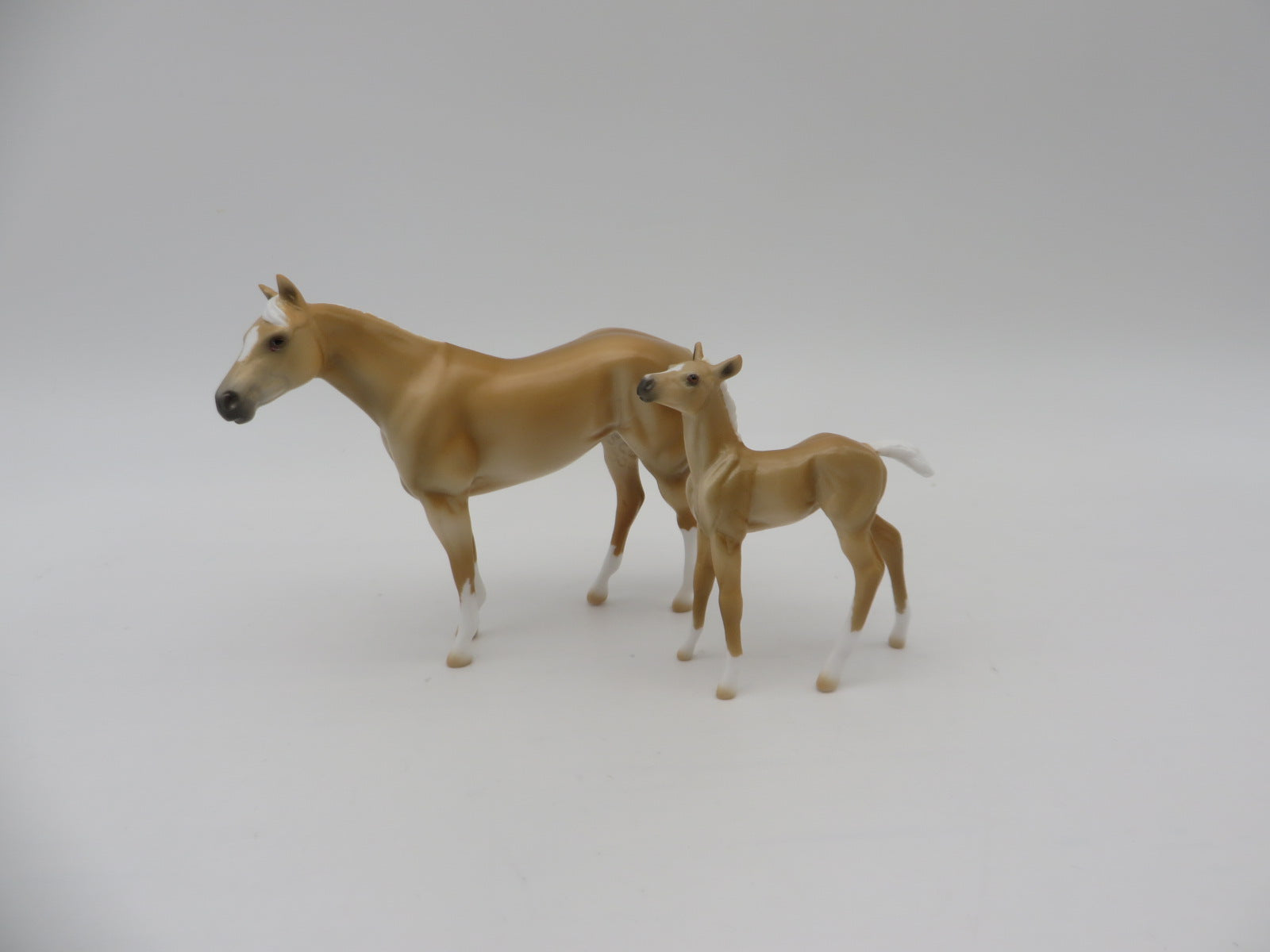 2023 Mother&#39;s Day Mare and Foal Chip Set Grab Bags 😍 One Per Customer Please