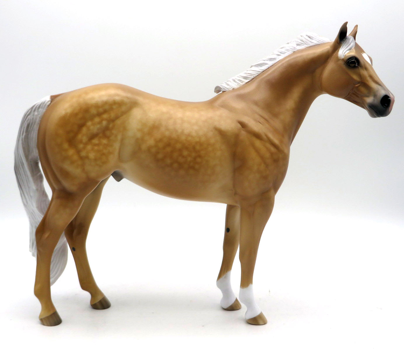Saturn-OOAK Dapple Palomino ISH Painted by Sheryl Leisure 6/13/22
