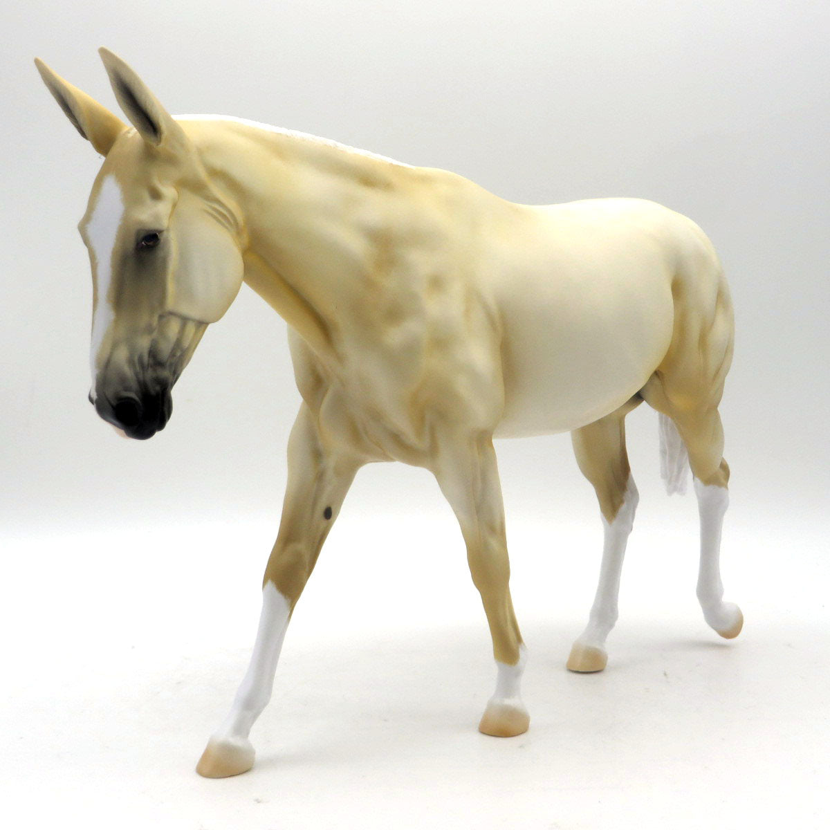 Zinja - OOAK Palomino to Lavender Mule - EQ 22