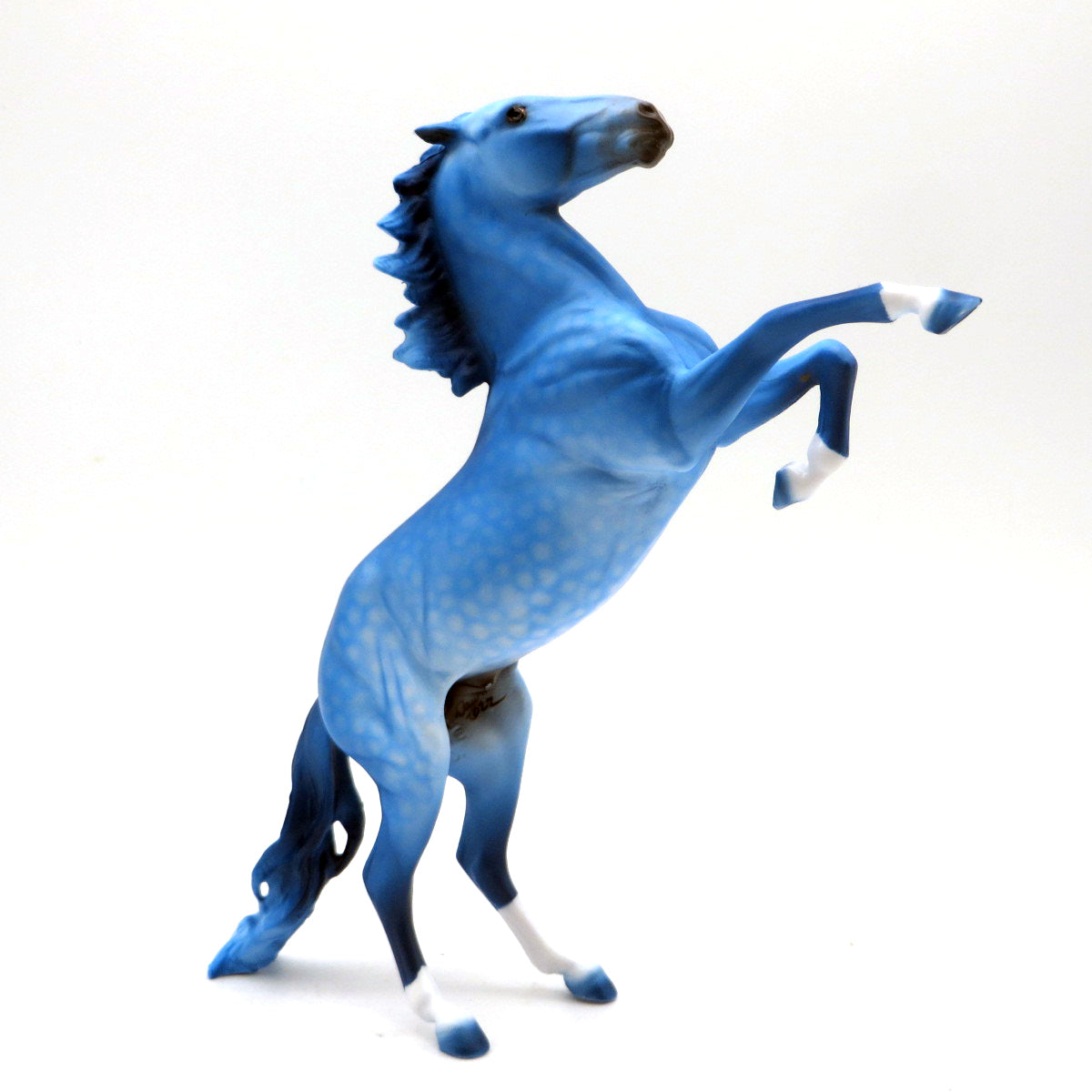 Percy-OOAK Deco Rearing Pebbles EQ 22