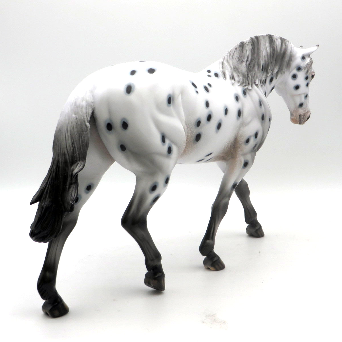 EQ Basket #17 -Kids Giveaway Basket  EQ 22