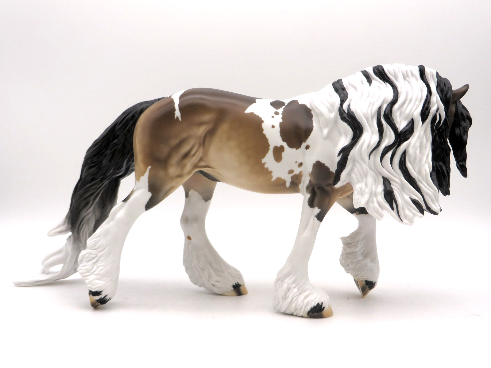 Ambrosia - Feast of the Gods Exclusive - COBB - EQ 2022