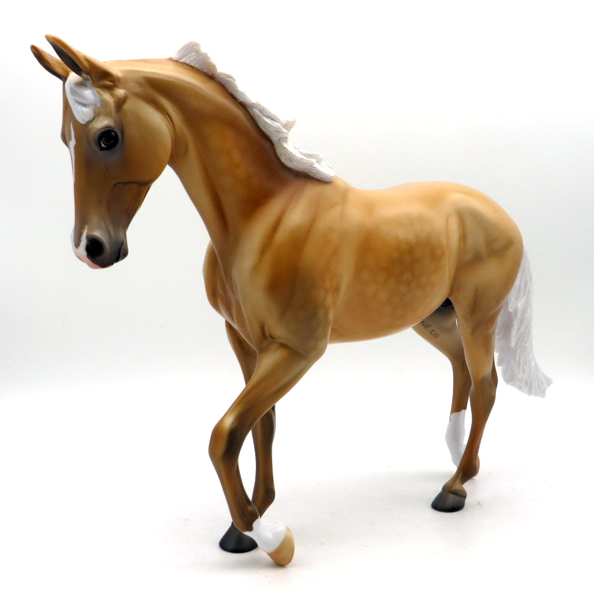 Modern Mythos - OOAK - EQ 22