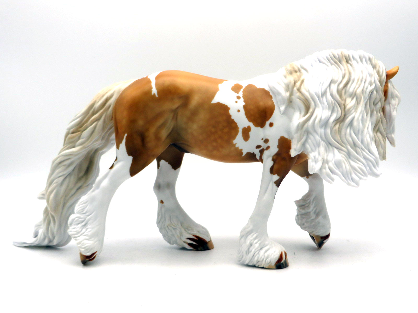 Ambrosia - Feast of the Gods Exclusive - COBB - EQ 2022