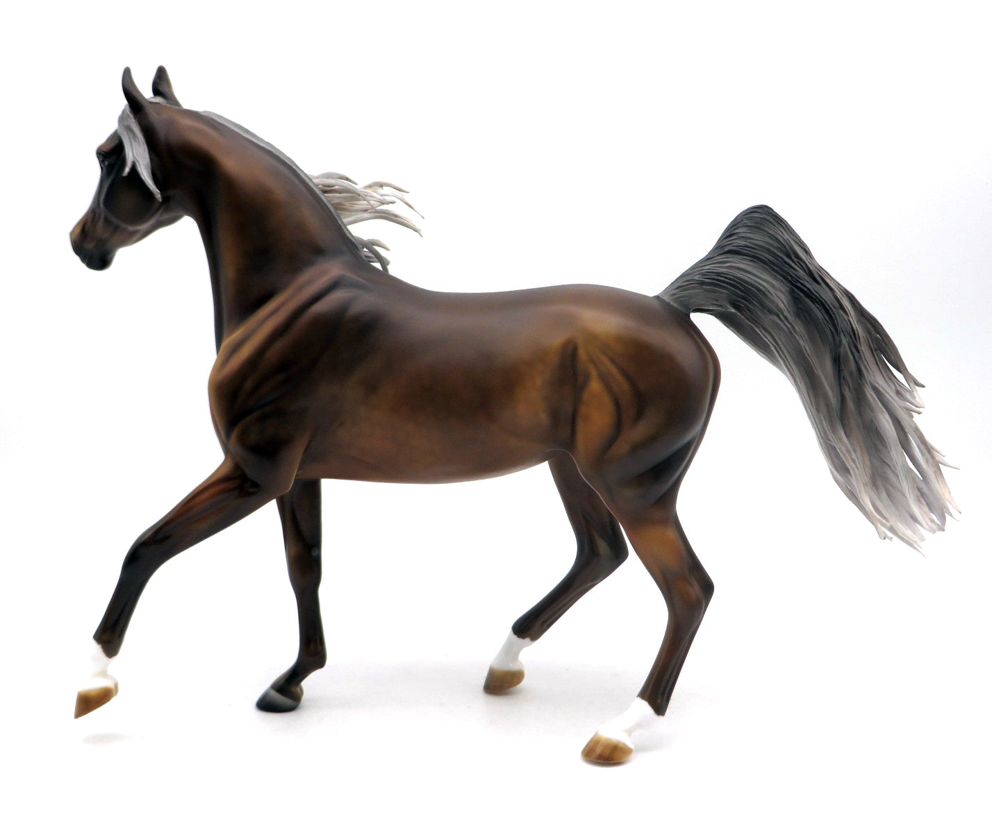 NEITH-OOAK BAY ARAB MARE  BY JULIE KEIM -EQ 22