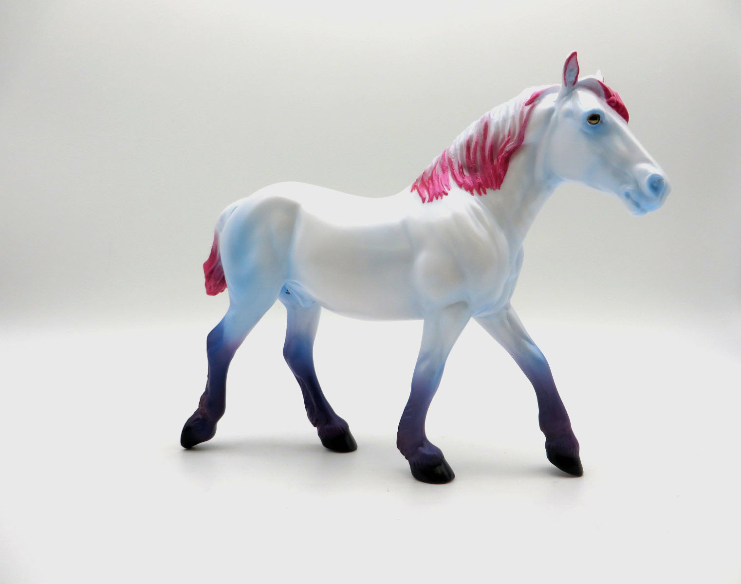 Pete-OOAK Deco Pebbles Draft Shark Week 22