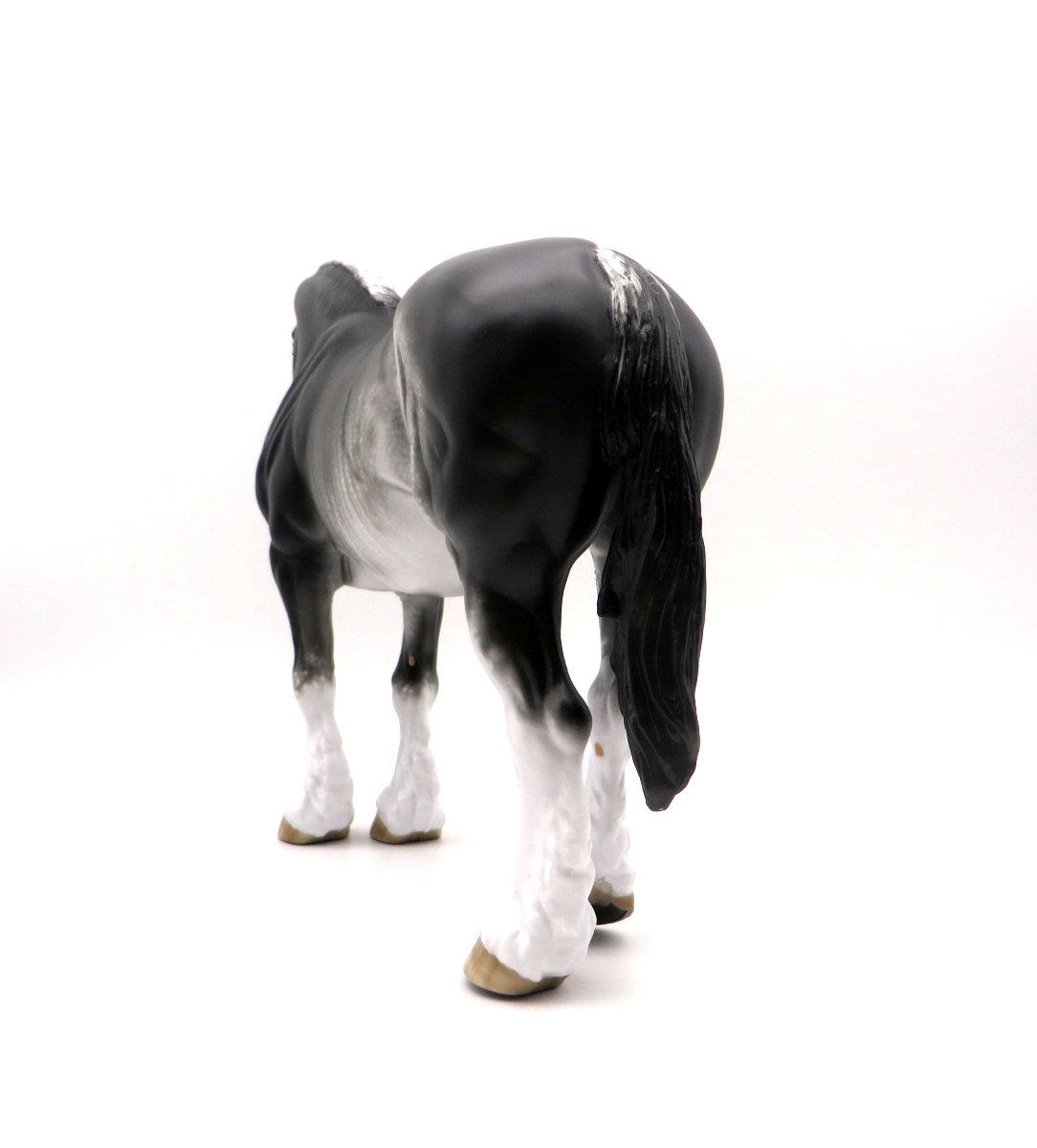 Dinah-OOAK Heavy Draft Sabino By Sheryl Leisure 9/6/22