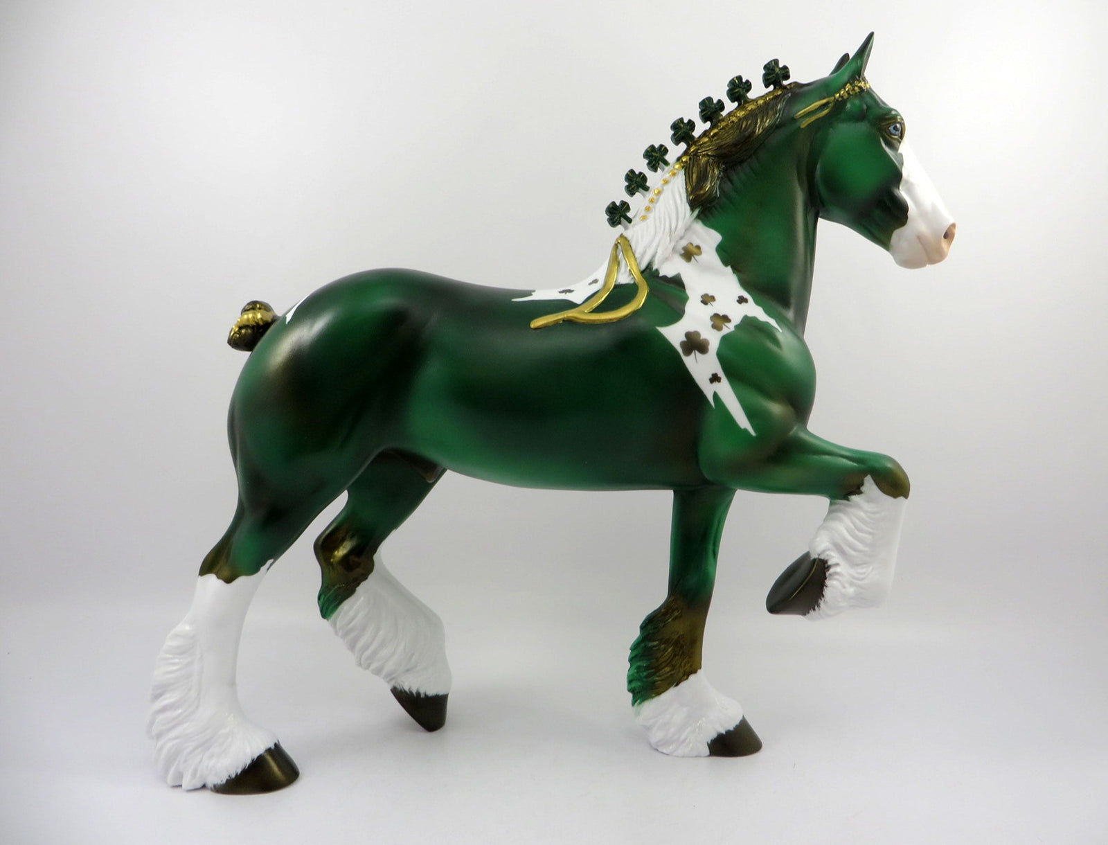 Irish-ooak St Patricks Day trotting drafter Bingo 3/21
