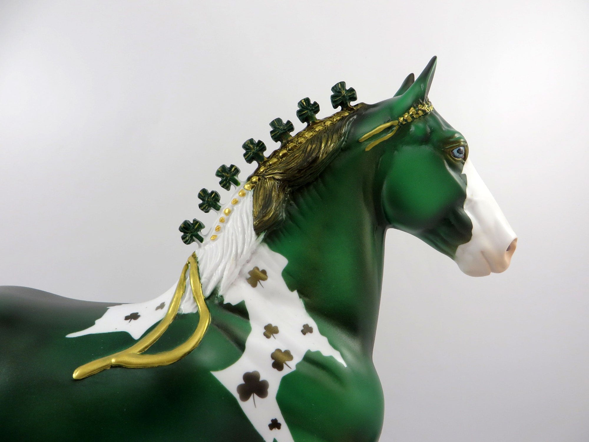 Irish-ooak St Patricks Day trotting drafter Bingo 3/21