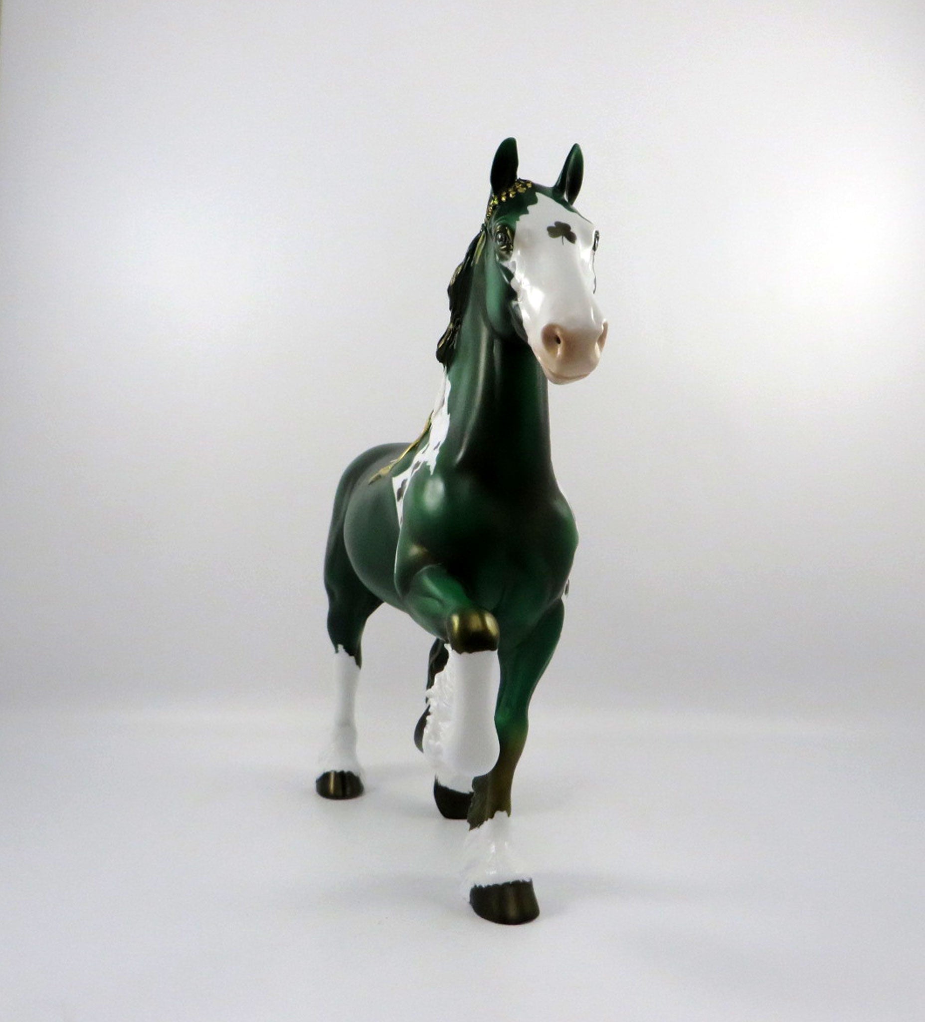 Irish-ooak St Patricks Day trotting drafter Bingo 3/21
