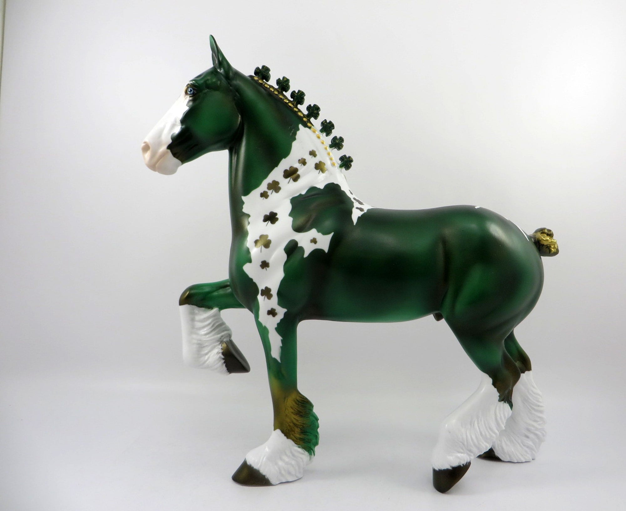 Irish-ooak St Patricks Day trotting drafter Bingo 3/21