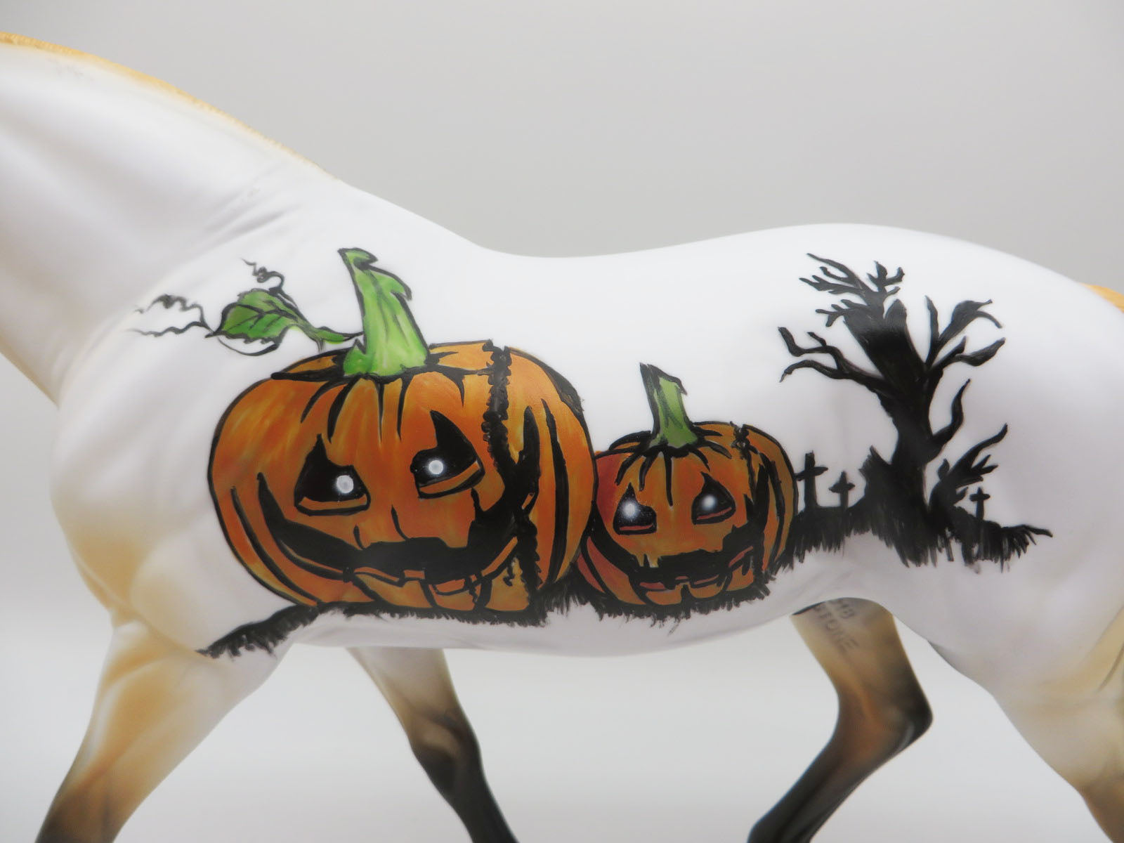 JEKYLL-O-LANTERN - OOAK - BEST OFFER - HALLOWEEN DECORATOR IRISH DRAFT - By Dawn Quick LHS 22