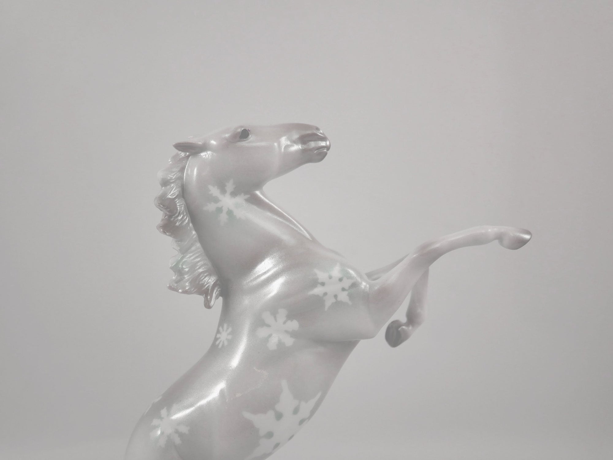 JACK FROST-OOAK SNOWFLAKE DECORATOR REARING PEBBLES BY ELLEN ROBBINS 12/22/20