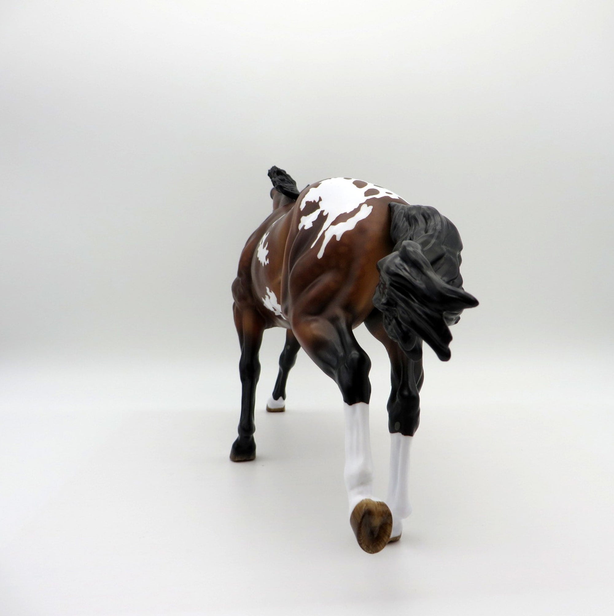 Jamilla-OOAK Running Stock Horse Equilocity 2021 Painted by Audrey Dixon