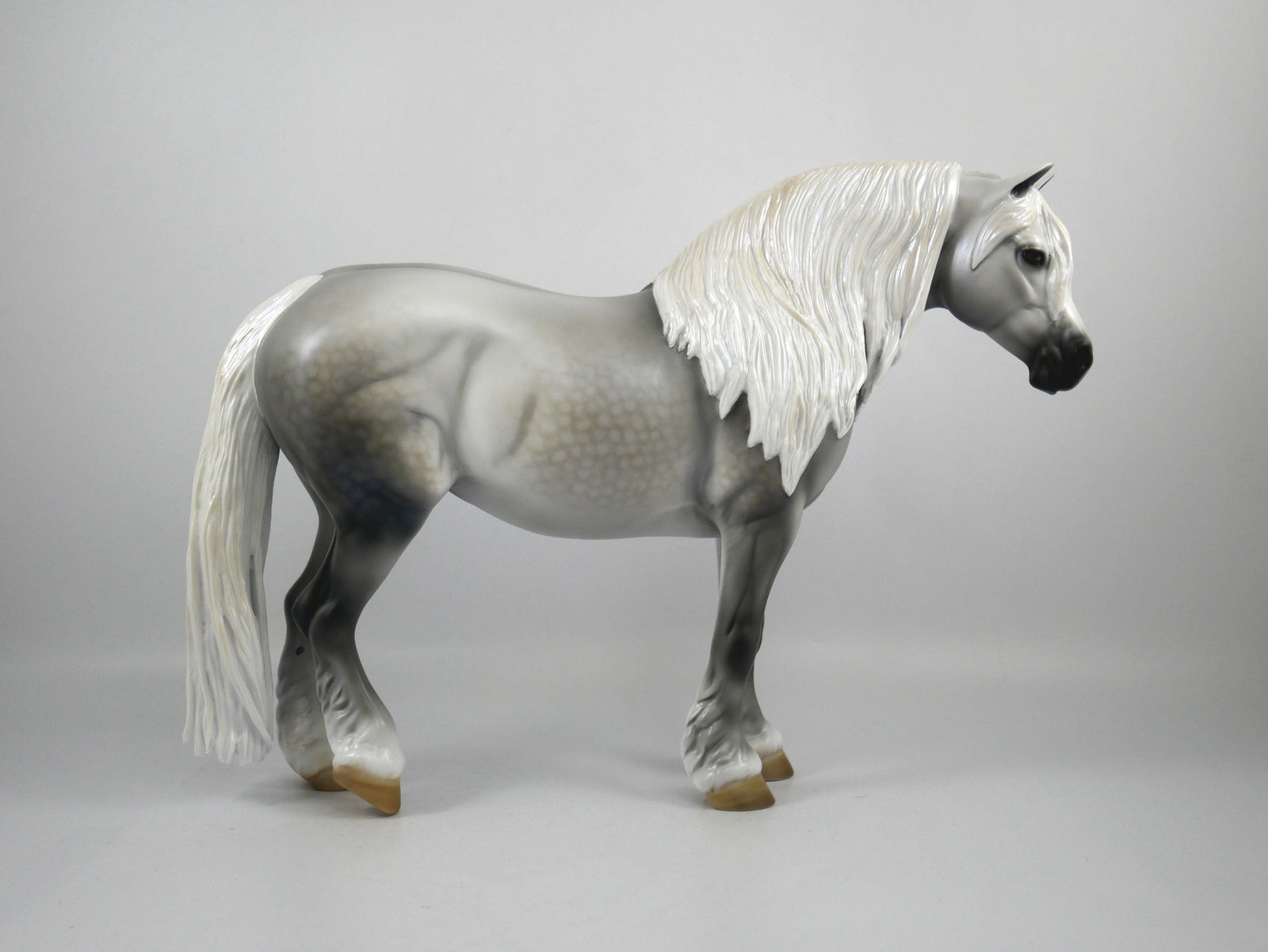 JOY TO THE WORLD-OOAK DAPPLE GREY DRAFT BY CARRIE KELLER 12/22/20