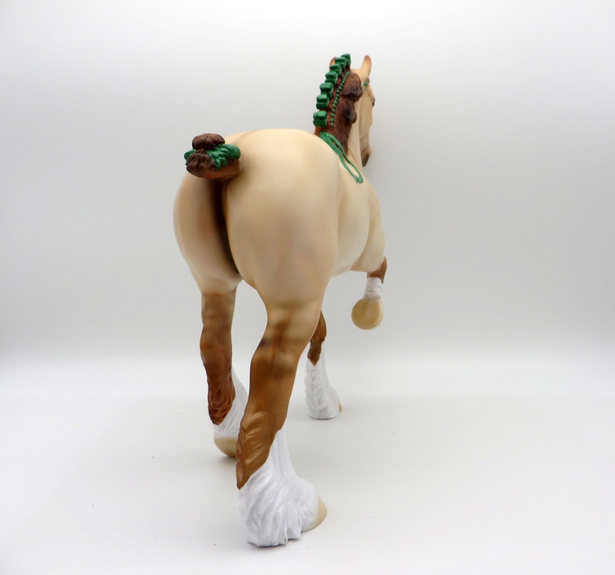 Jupiter-OOAK Red Roan Trotting Drafter Painted By Ellen Robbins EQ 21