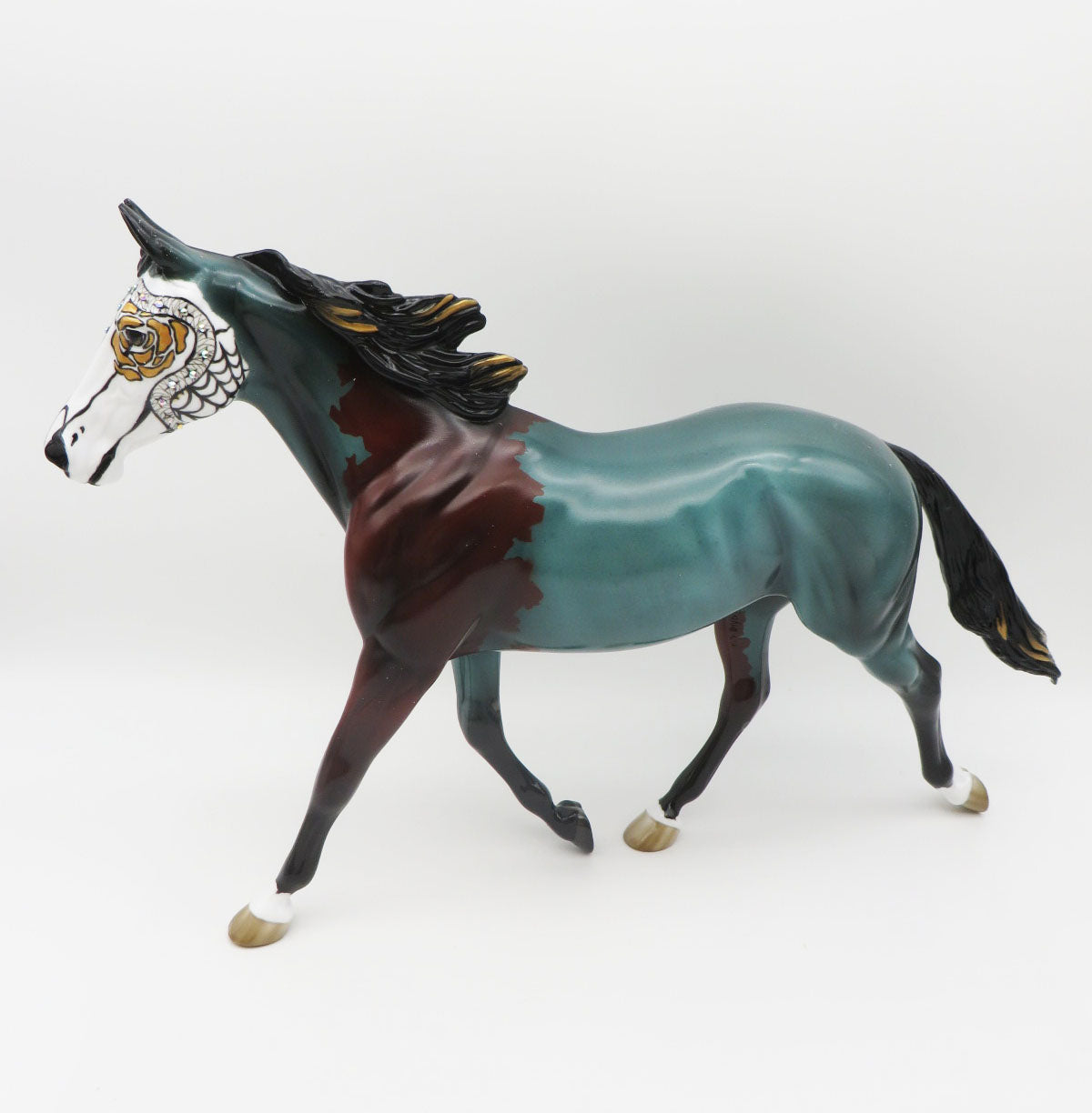 Lavish Decay - Palouse Sugar Skull Decorator with Bling Added Painted by Jess Hamill - MM22