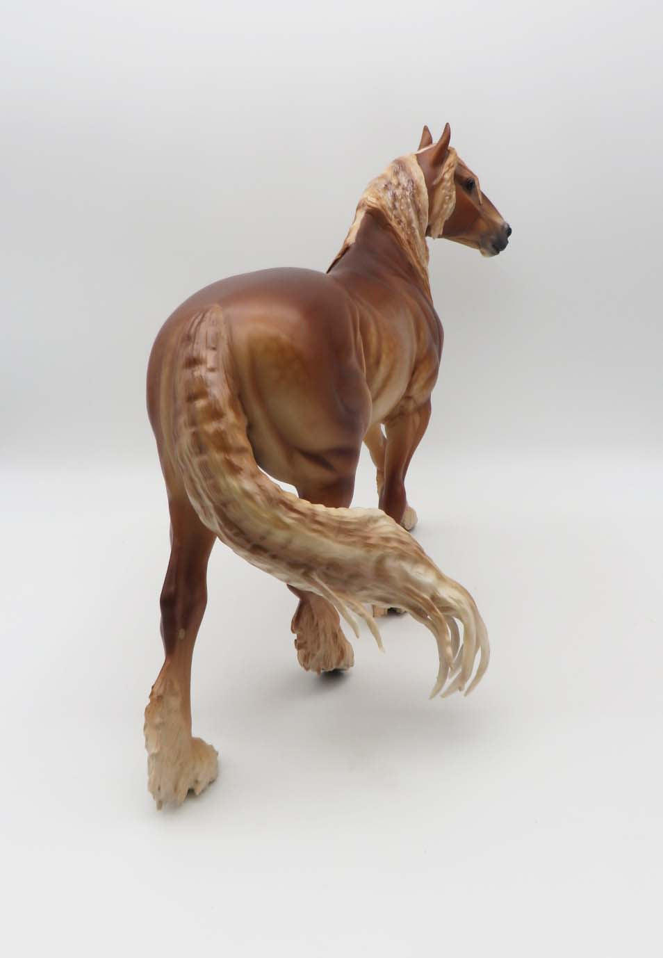 Leopold-Chestnut Irish Draft By Caroline Boydston SHCF23 Best Offer