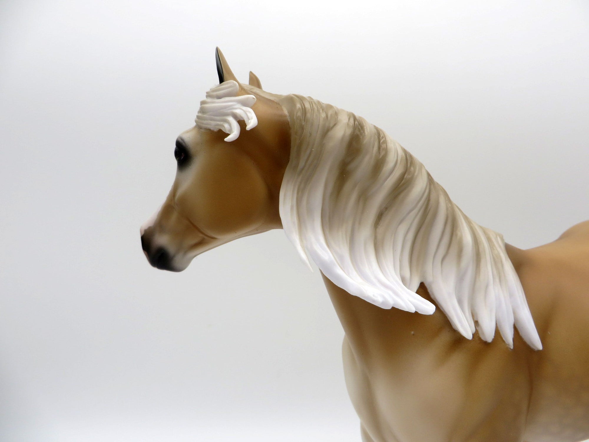 Letting Go-Le-20 Light Sorrel ISH CM  Painted By Audrey Dixon EQ 21