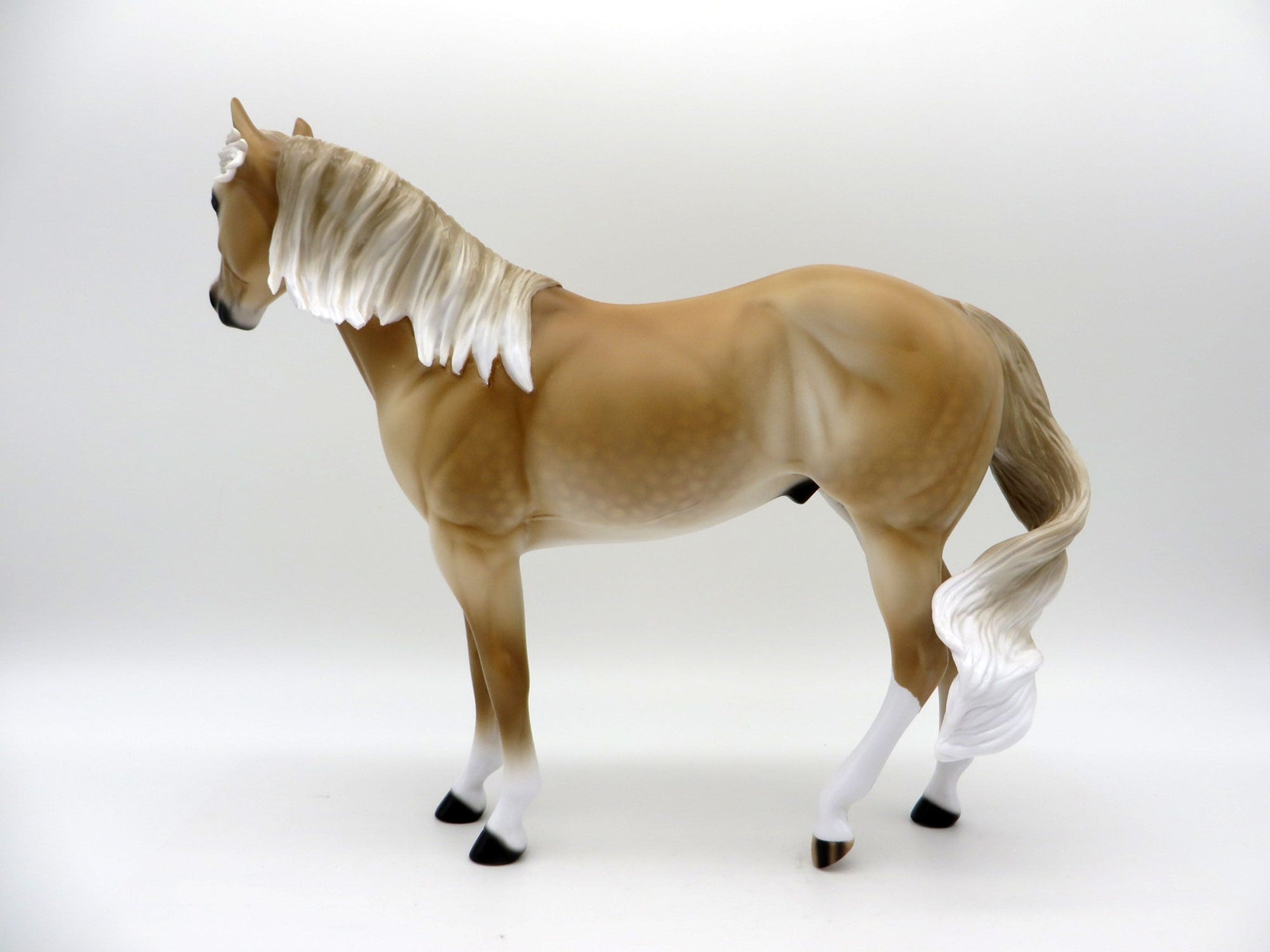 Letting Go-Le-20 Light Sorrel ISH CM  Painted By Audrey Dixon EQ 21