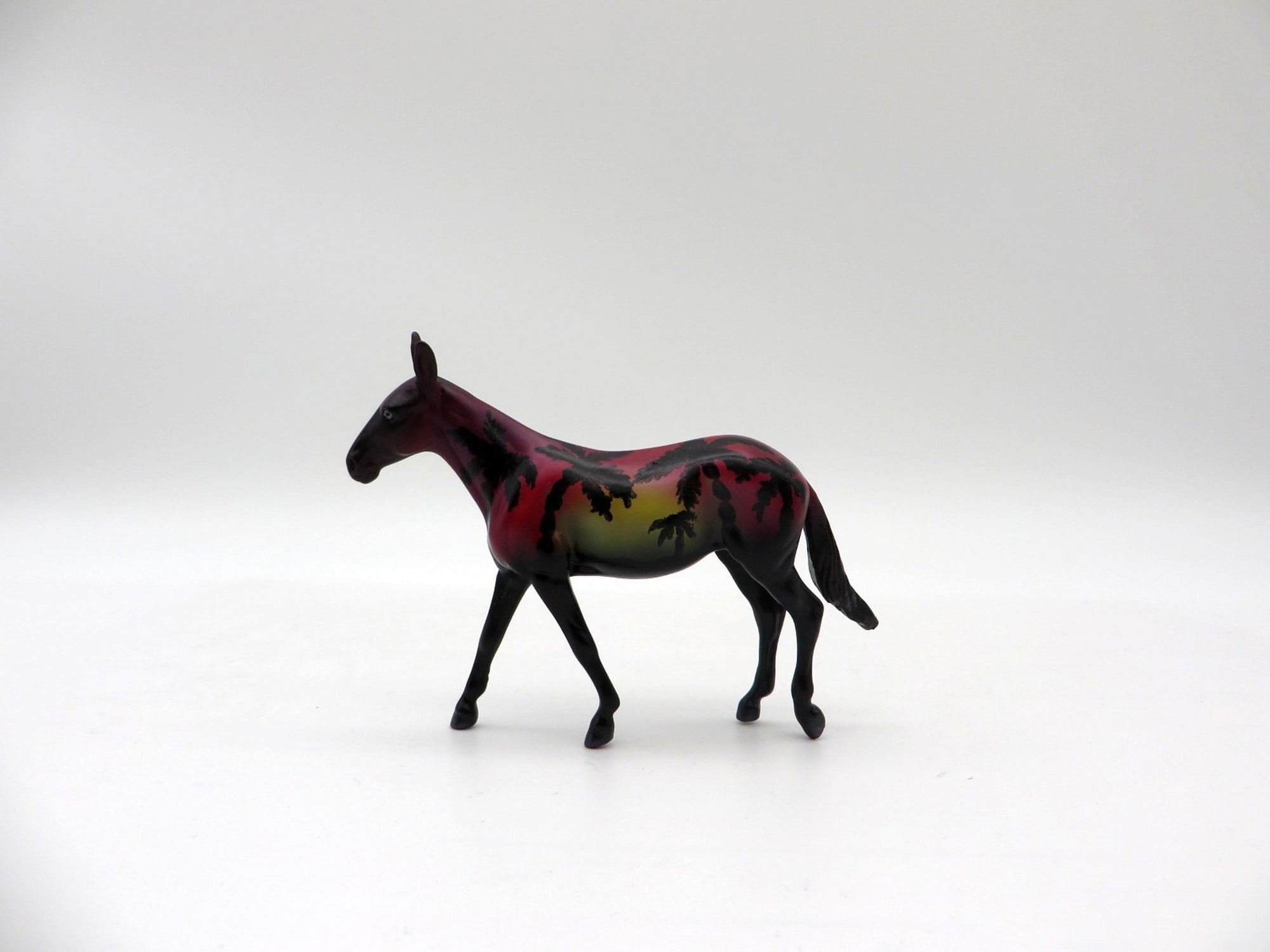 Life&#39;s a Beach-OOAK Mule Chip Decorator By Ellen Robbins 6/4/21