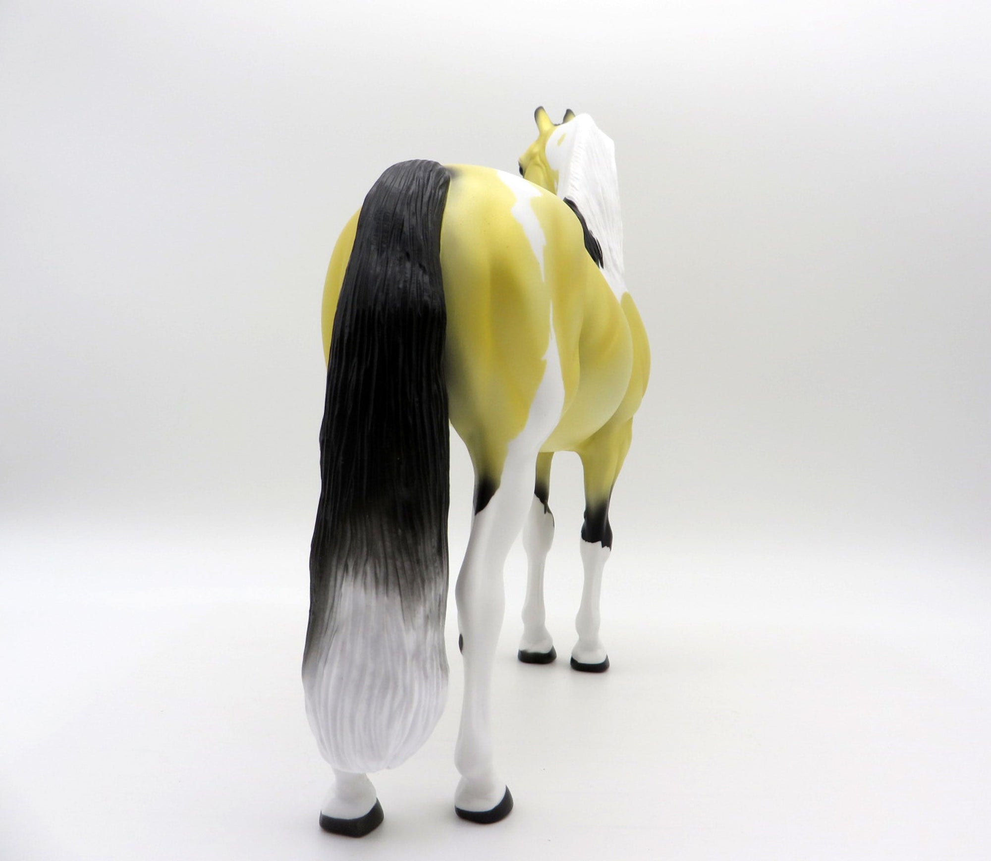 Lilium-OOAK Deco Morgan SHCF 2021