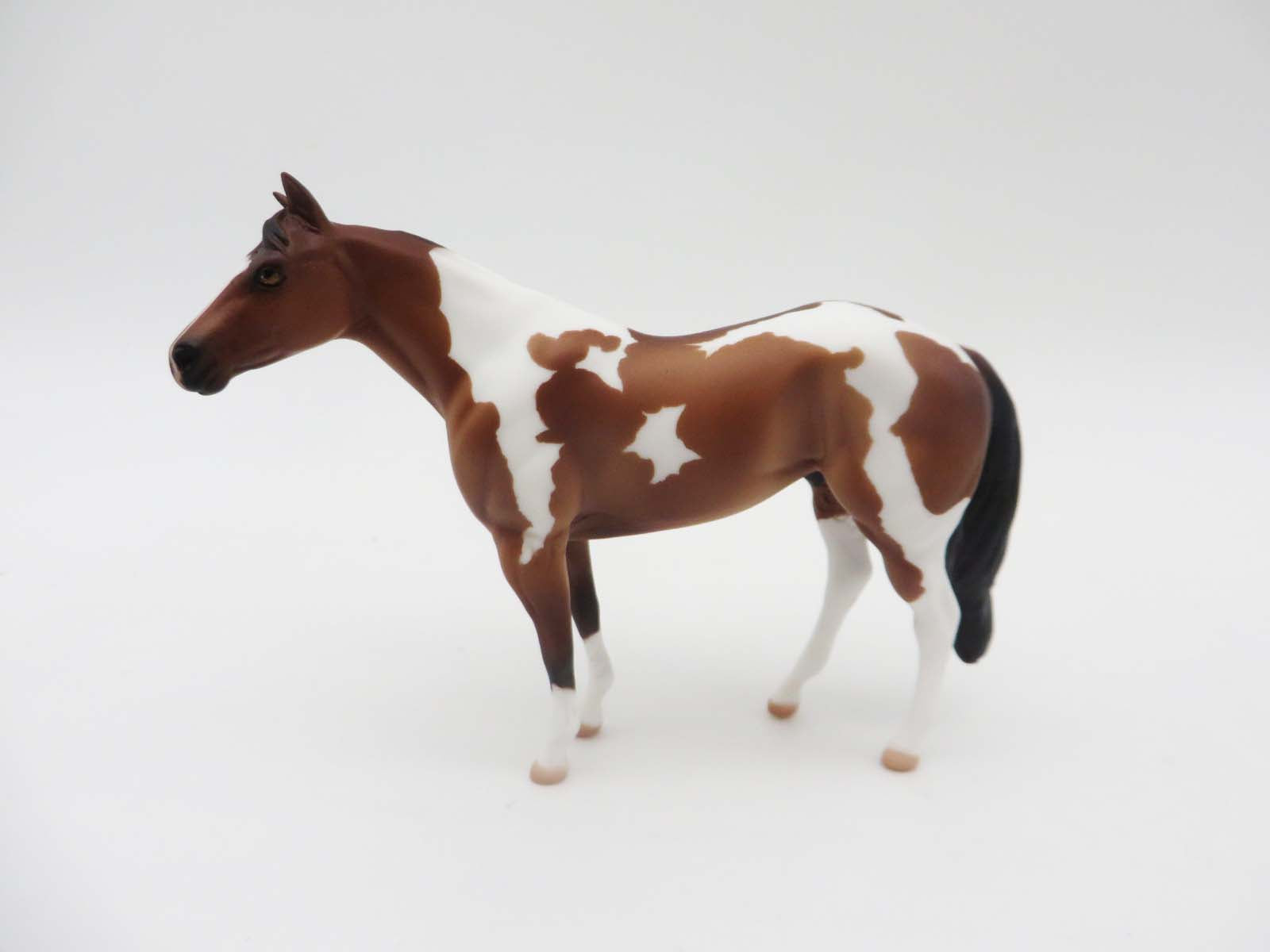 Live Each Day With Courage - OOAK - Stock Horse Chip By Donna Fredley - SHCF23