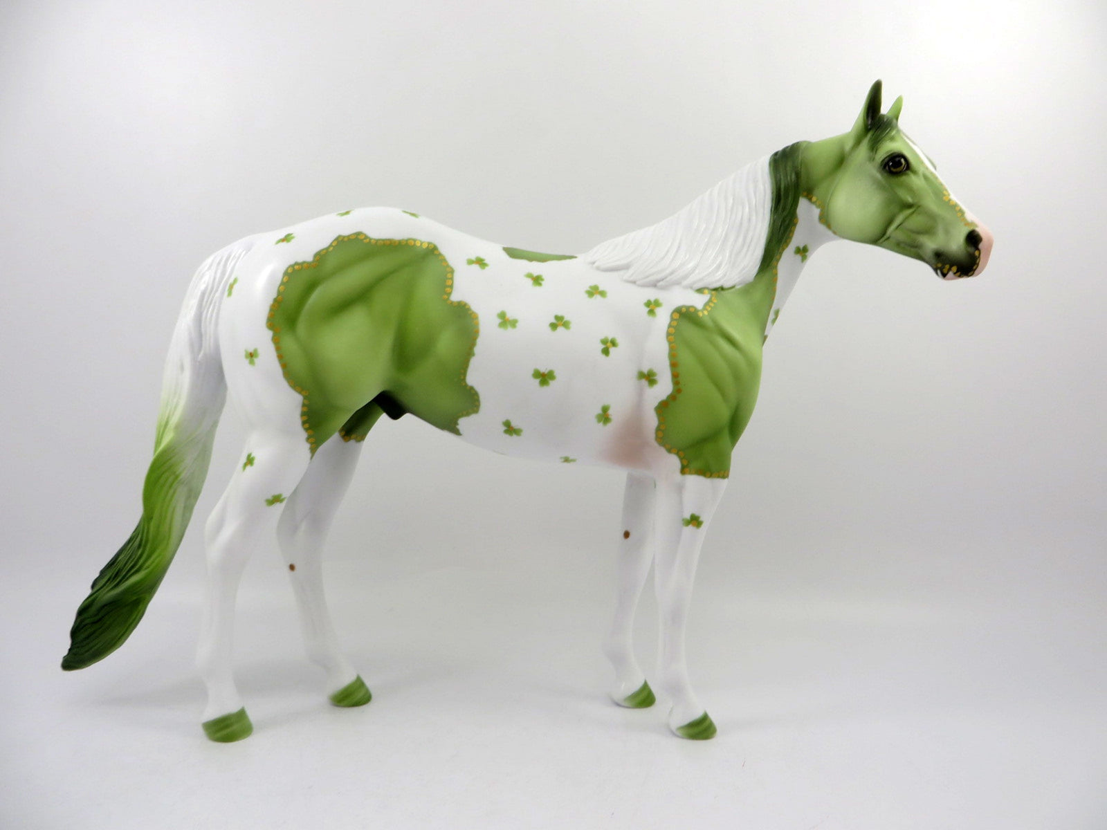 Lucky-ooak St. Patricks Day decorator Ish Bingo 2/21